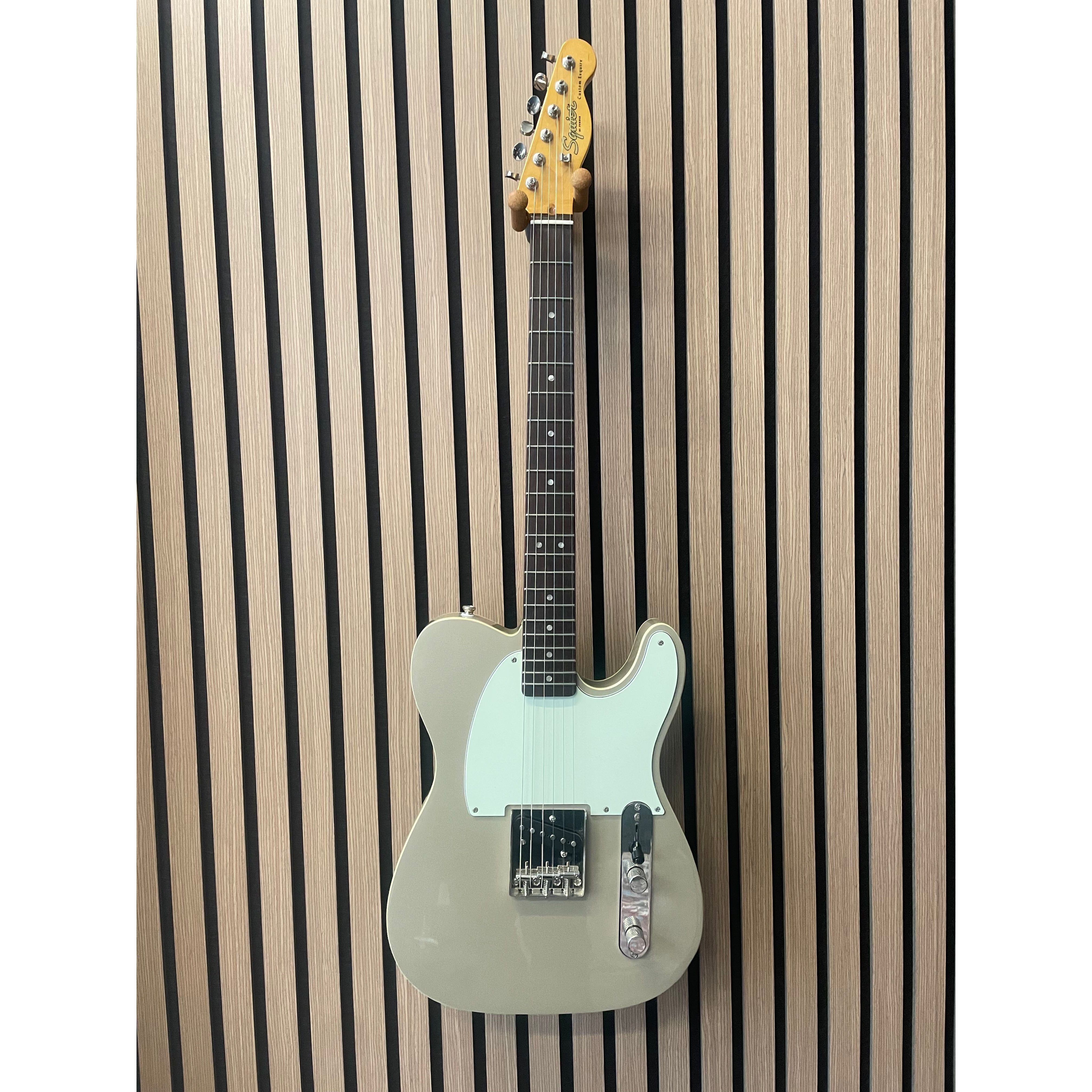 Squier FSR Classic Vibe '60s Custom Esquire, Shoreline Gold Pre-Owned
