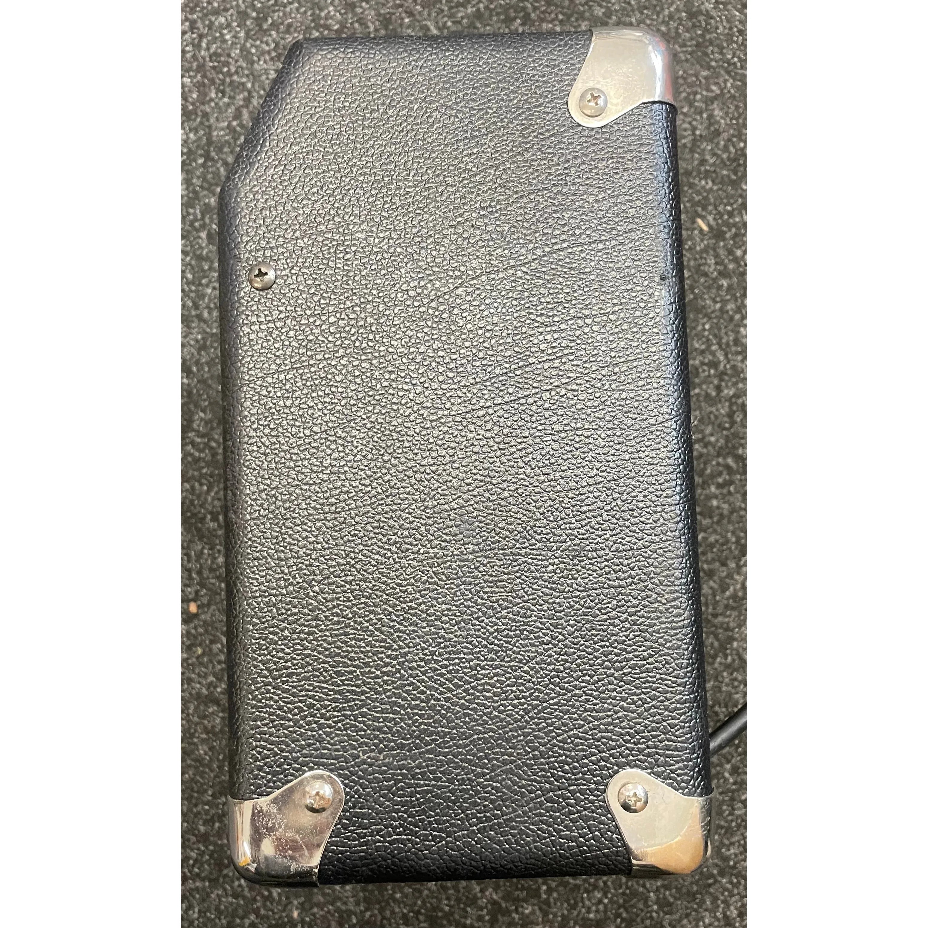 Squier Sp-10 Electric Guitar Combo Amplifier Pre-Owned