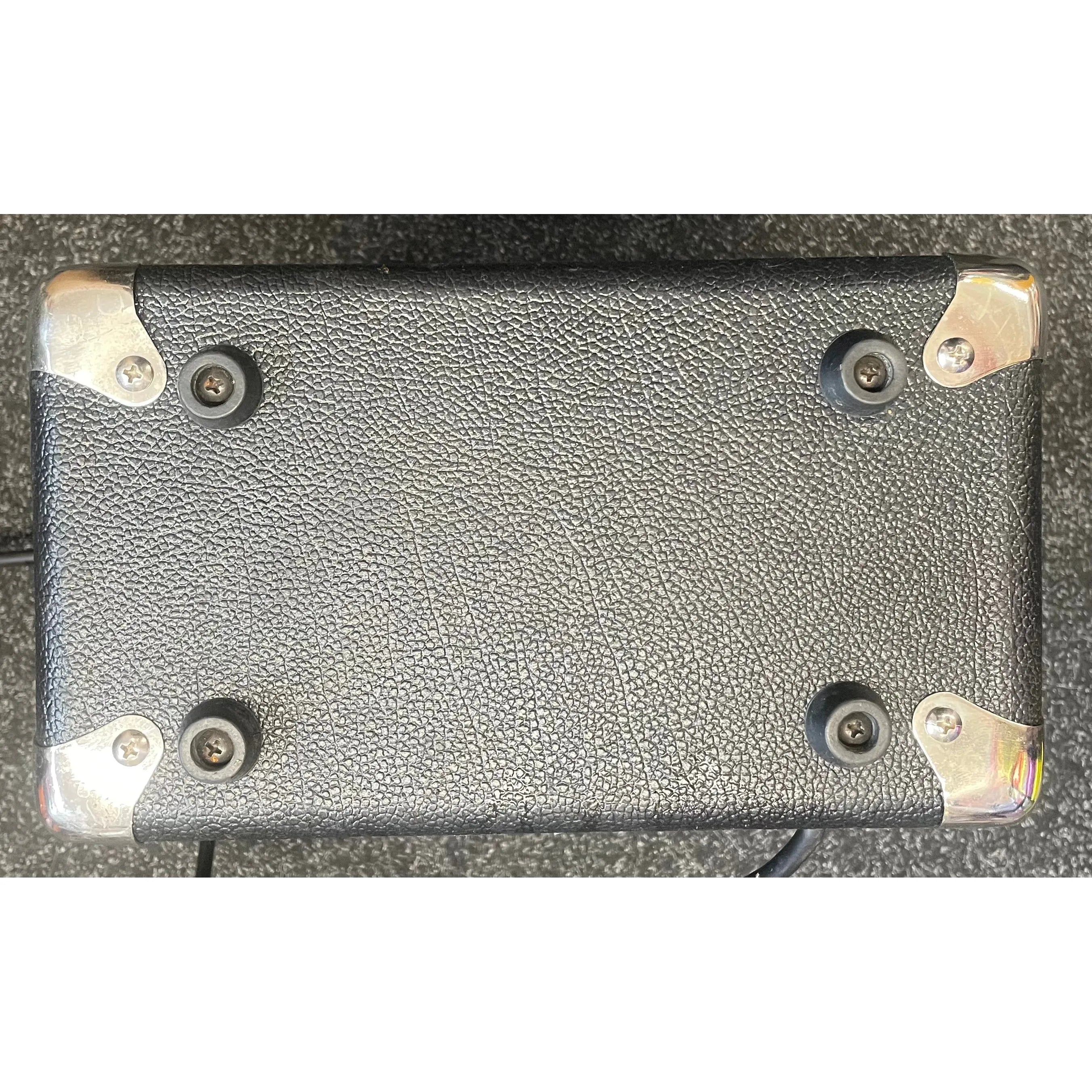 Squier Sp-10 Electric Guitar Combo Amplifier Pre-Owned