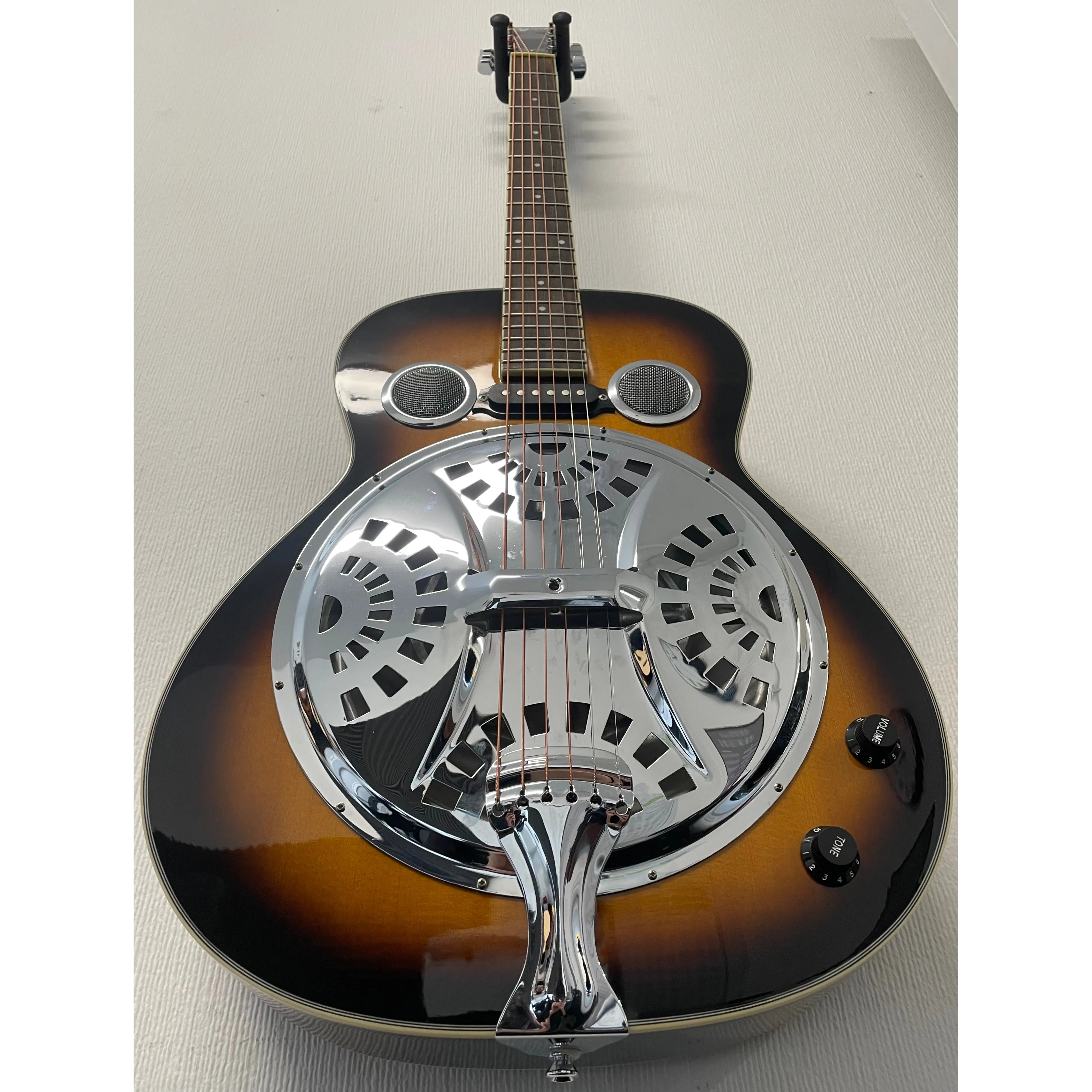 Ozark Electro Acoustic Resonator Guitar with Hardcase in Sunburst Pre-Owned