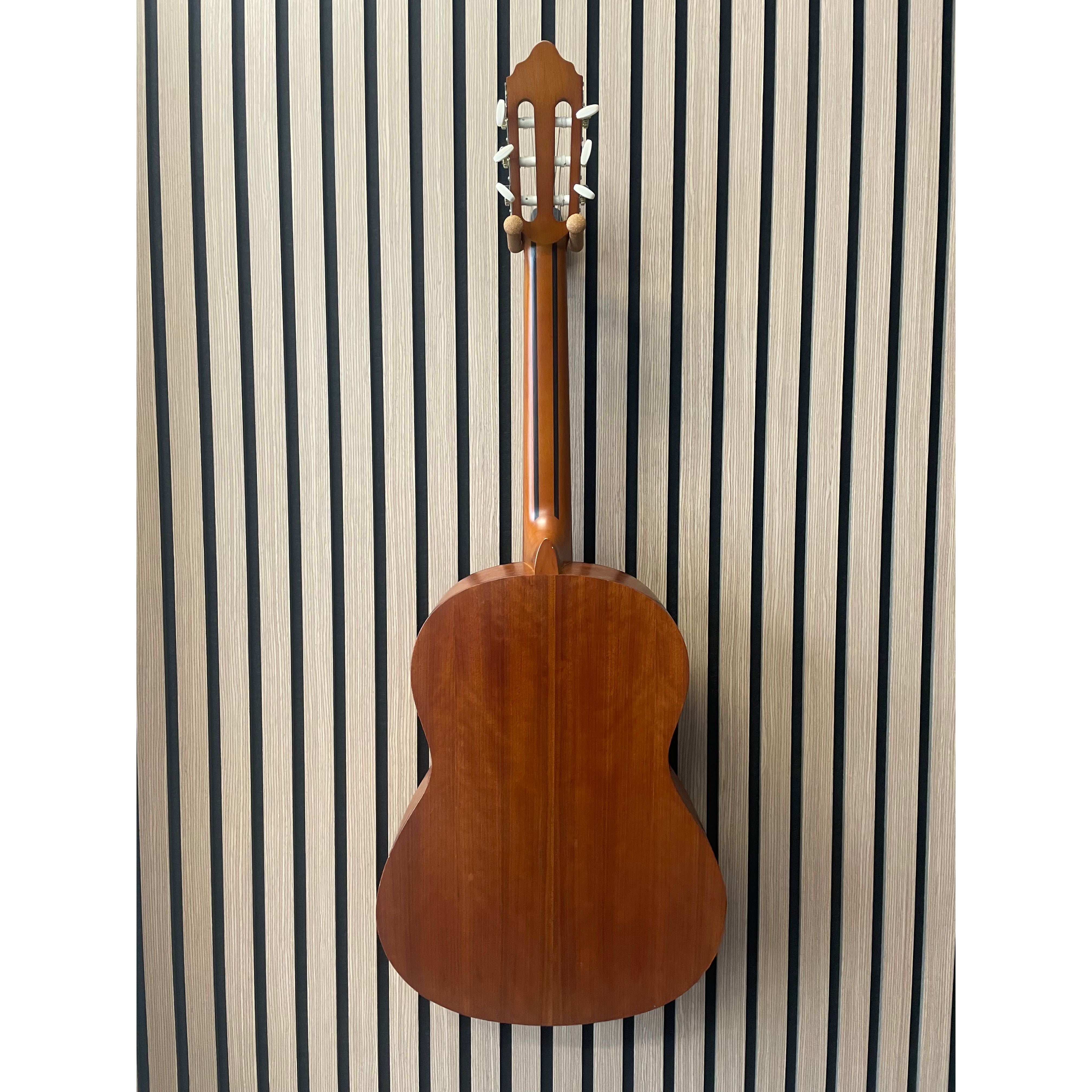 Valencia VC204 4/4 Natural Vintage Classical Acoustic Guitar Pre-Owned
