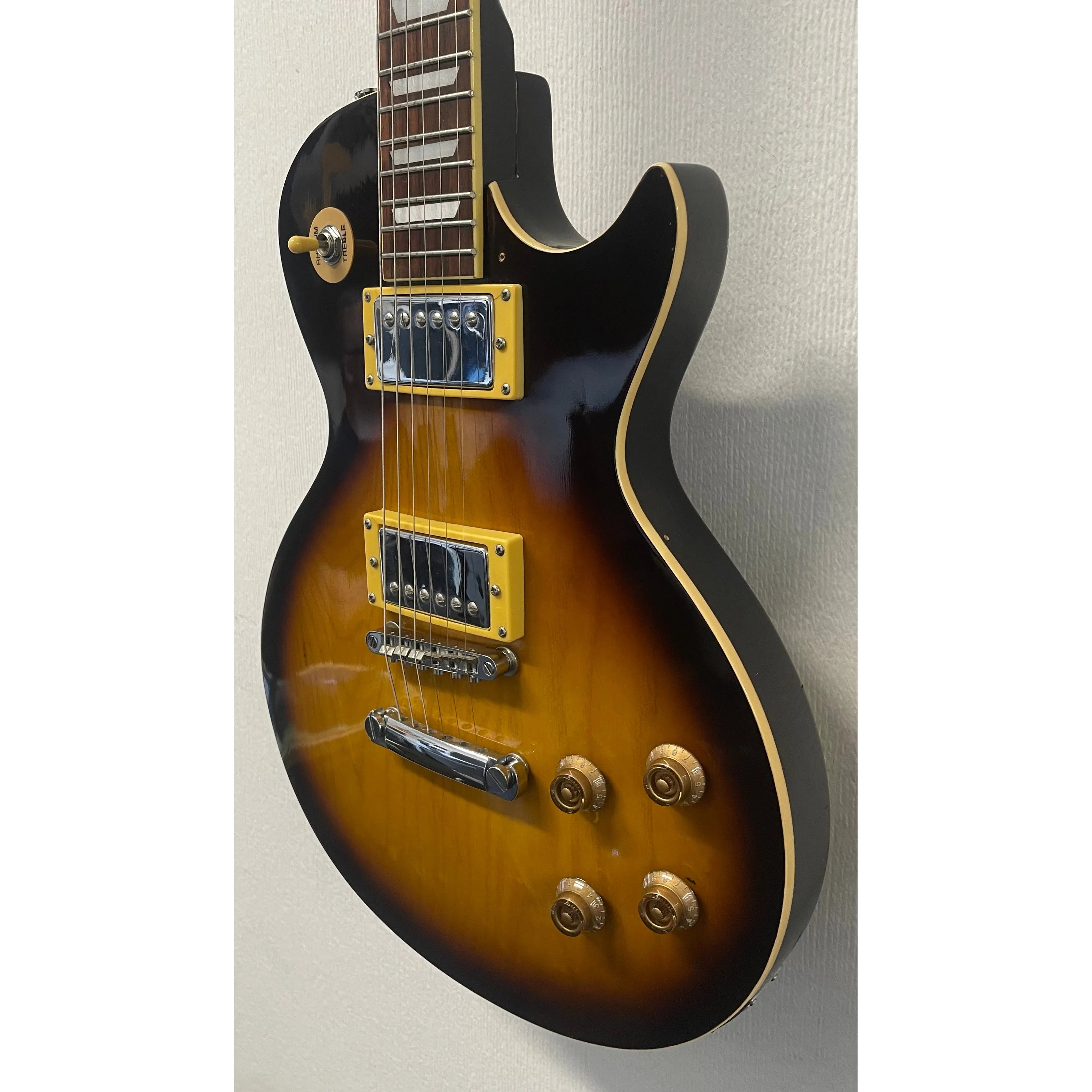 Westfield LP Style Electric Guitar in Tobacco Sunburst Pre-Owned