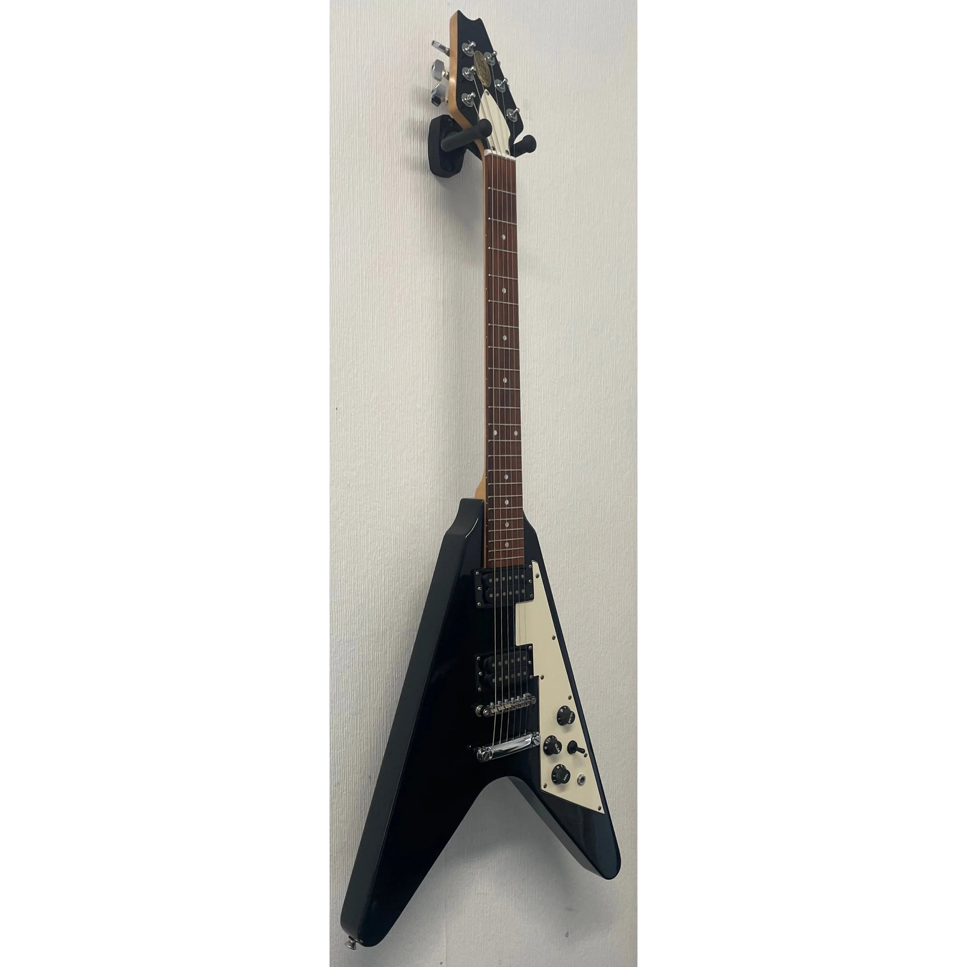 Stagg Flying V Style Electric Guitar in Black Pre-Owned