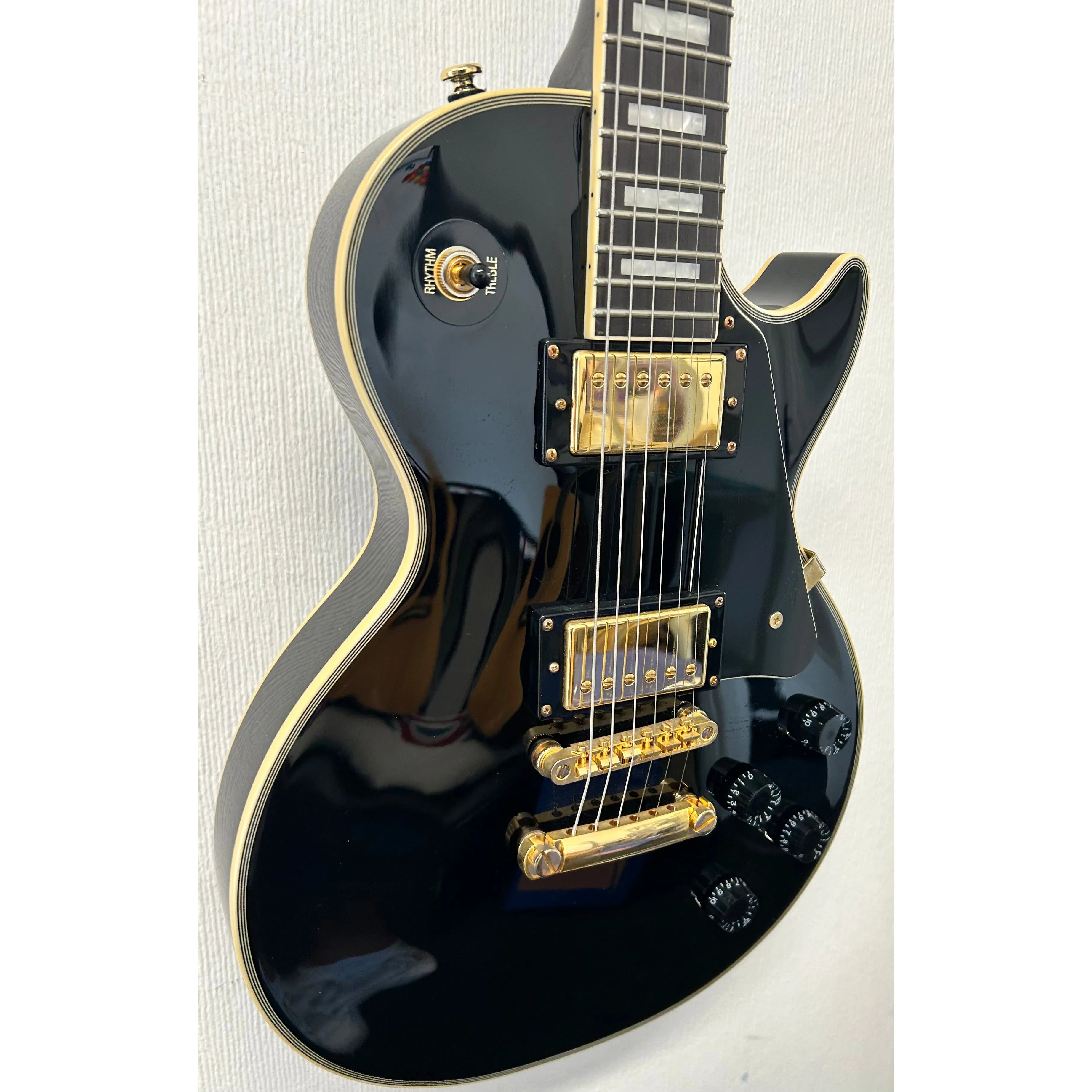 Epiphone Les Paul Custom Pro 2019 Electric Guitar in Black Pre Epiphone Les Paul Custom Pro 2019 Electric Guitar in Black Pre