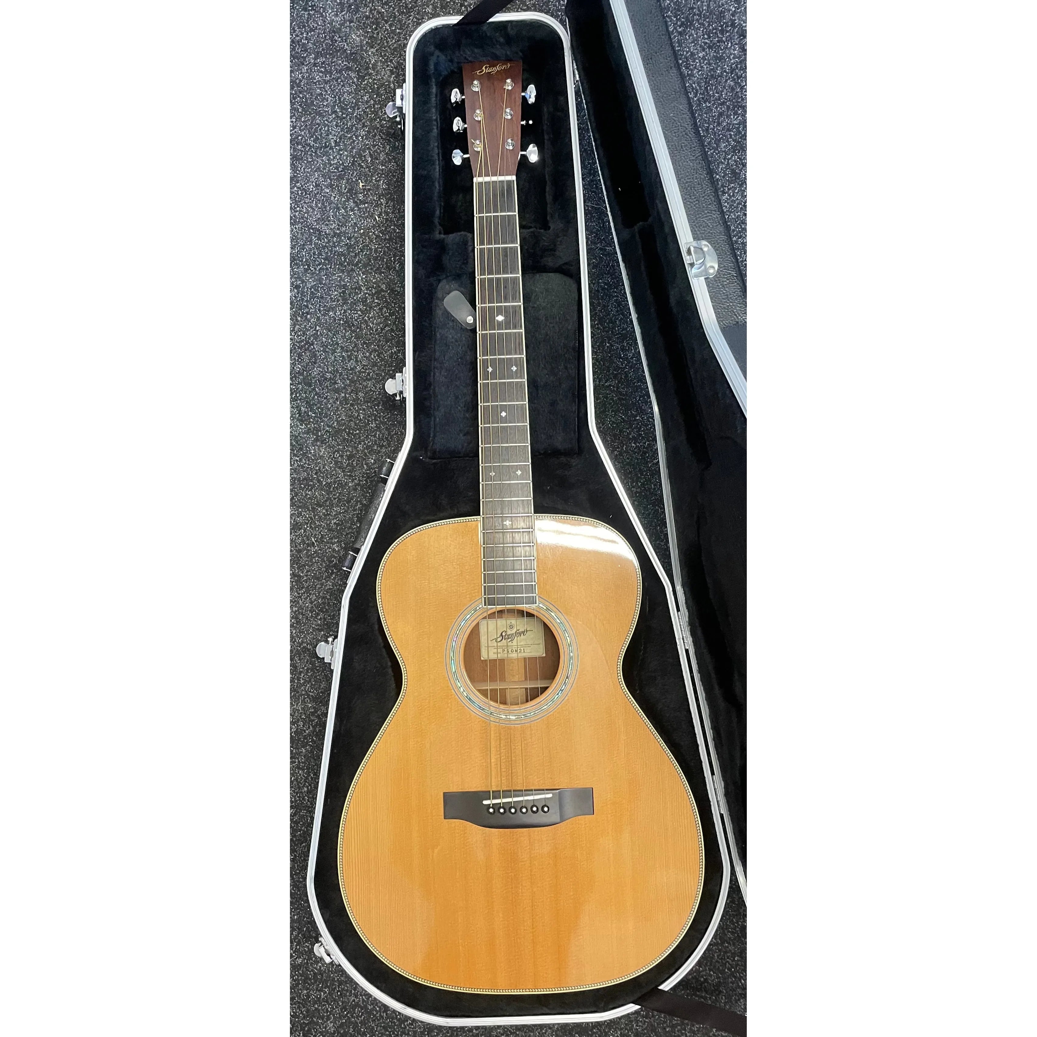 Standford Acoustic Guitar PS 0M 21 in Natural with Gator Hardcase Pre-Owned