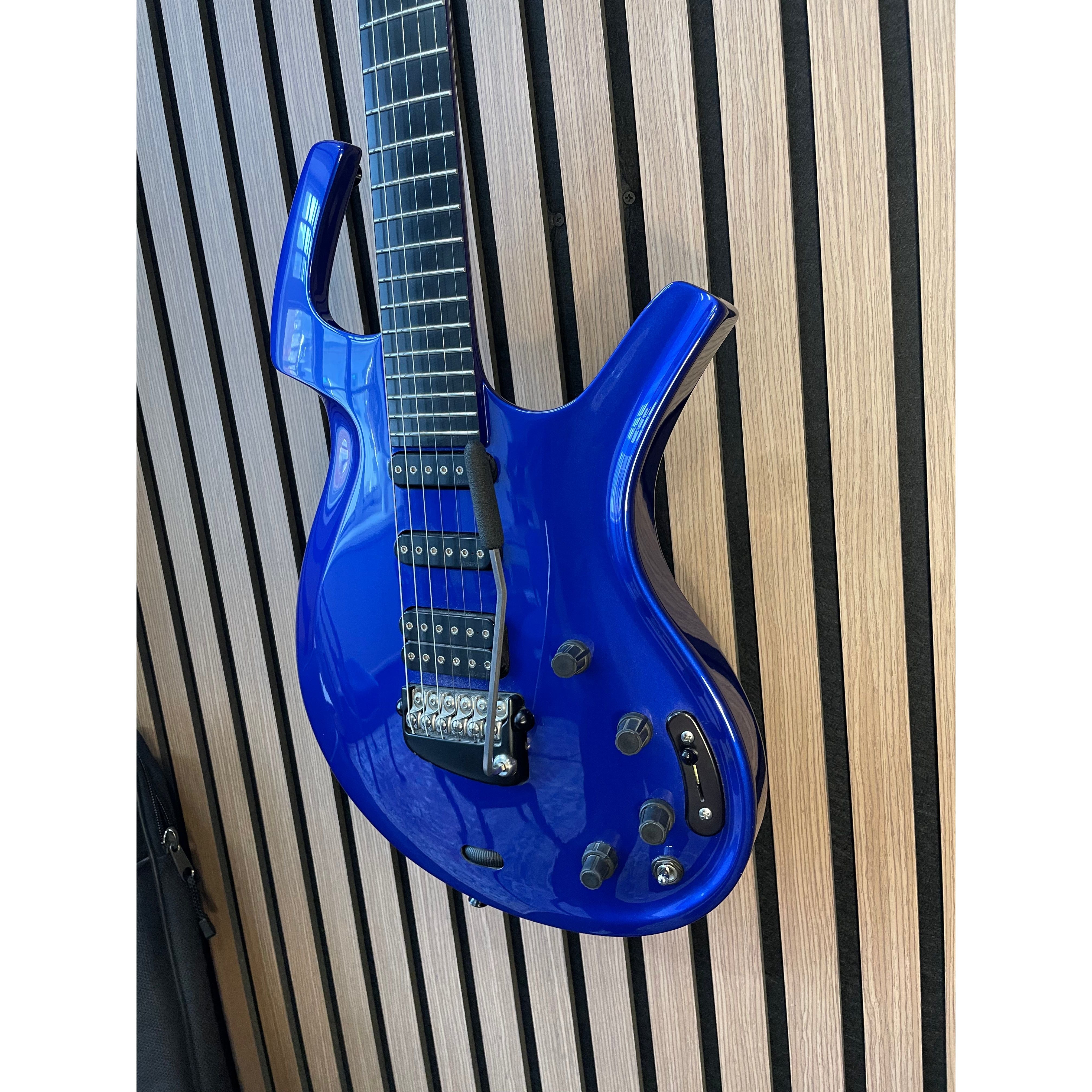 Parker Fly Deluxe (Refined) in Majik Blue in Original Padded Gigbag Pre-Owned