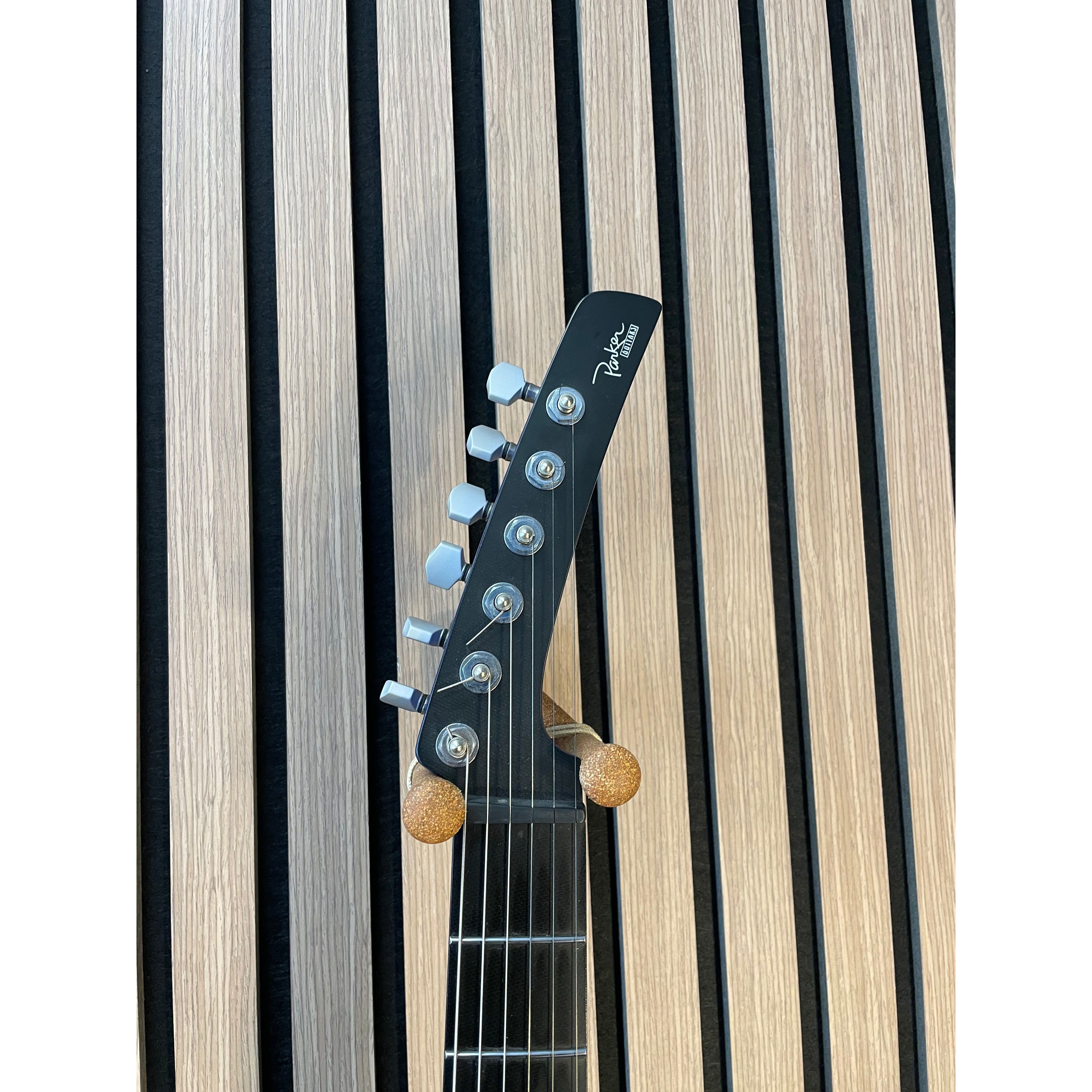 Parker Fly Deluxe (Refined) in Majik Blue in Original Padded Gigbag Pre-Owned