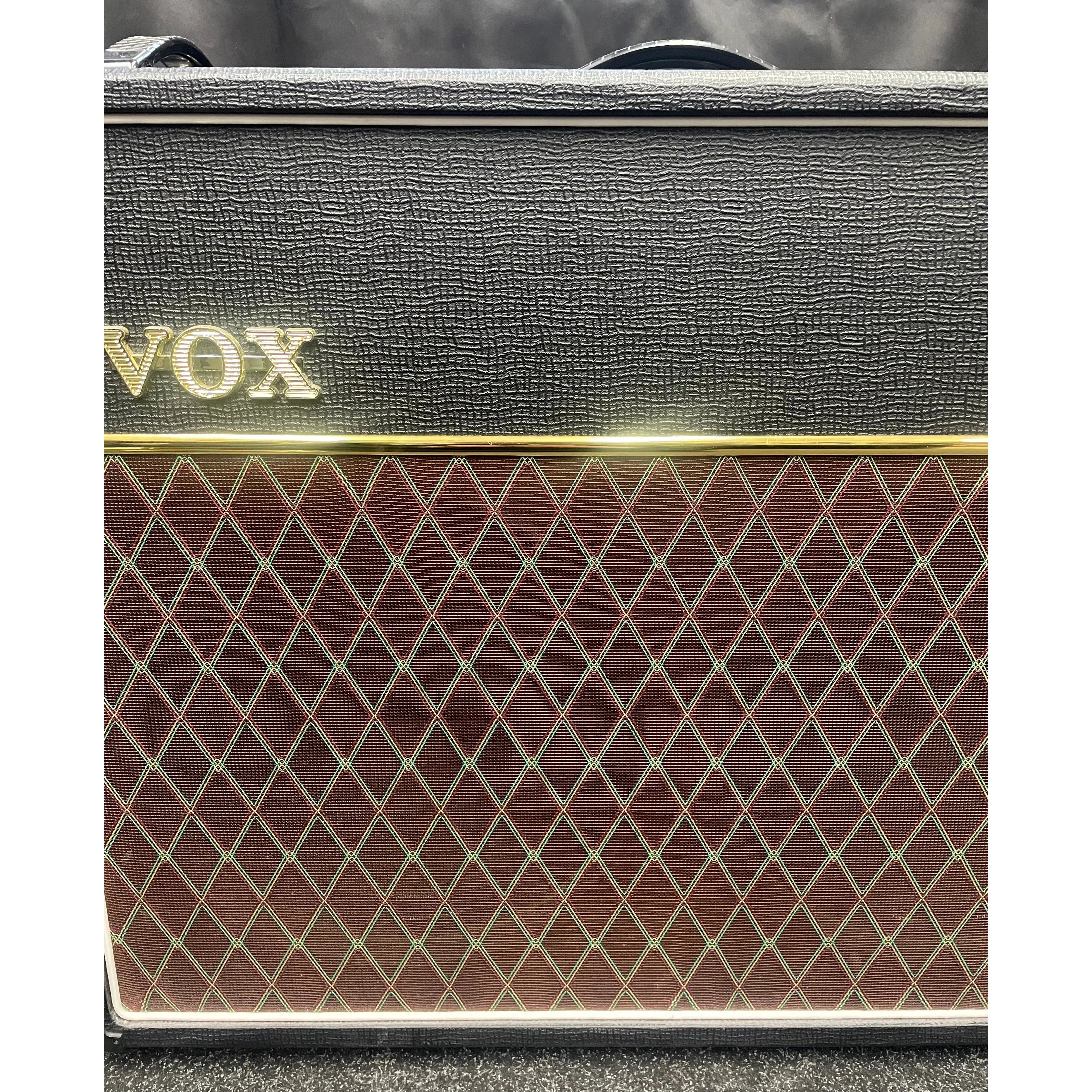 Vox AC15-C2 Twin Celestion Speaker Valve Amplifier for Electric Guitar Pre-Owned