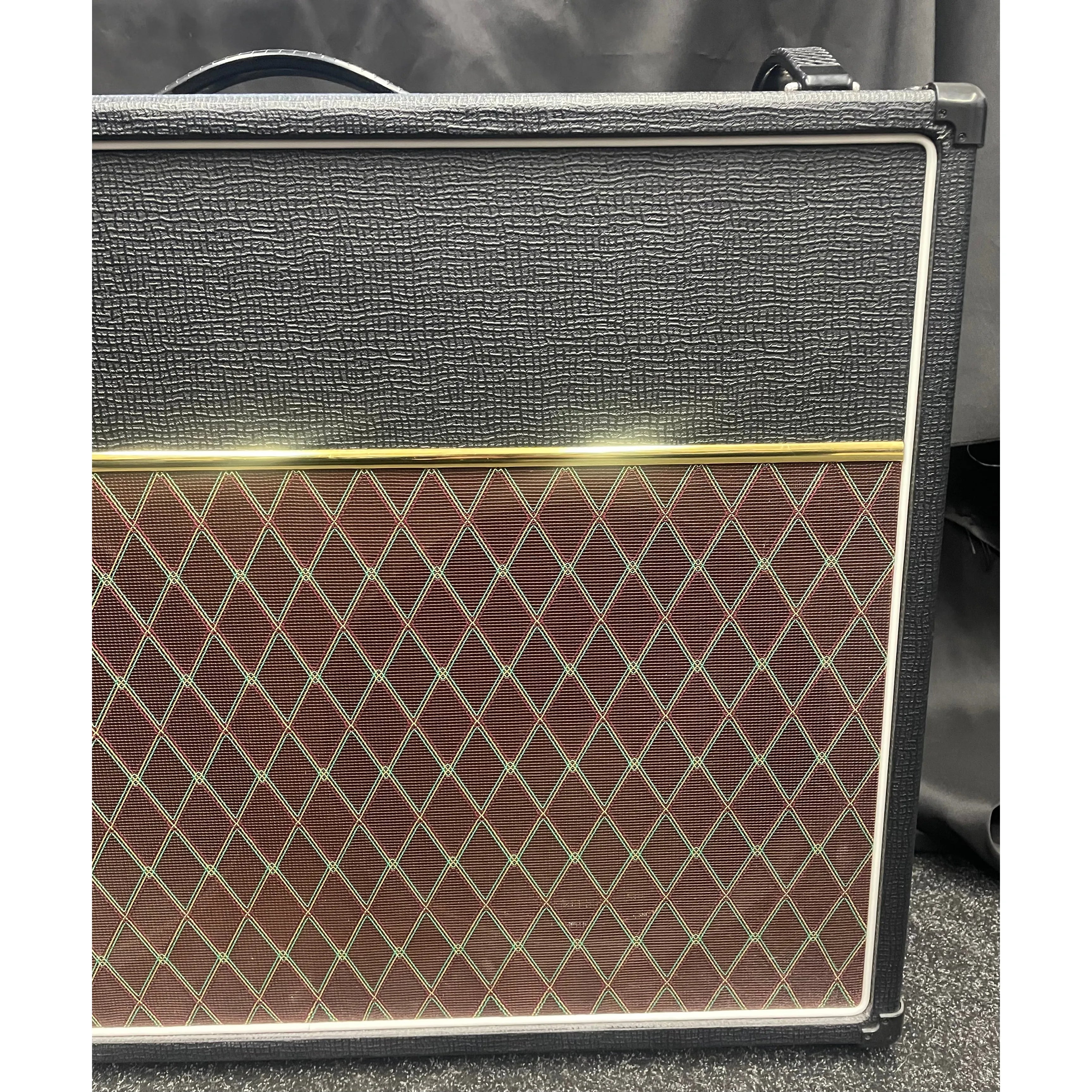 Vox AC15-C2 Twin Celestion Speaker Valve Amplifier for Electric Guitar Pre-Owned