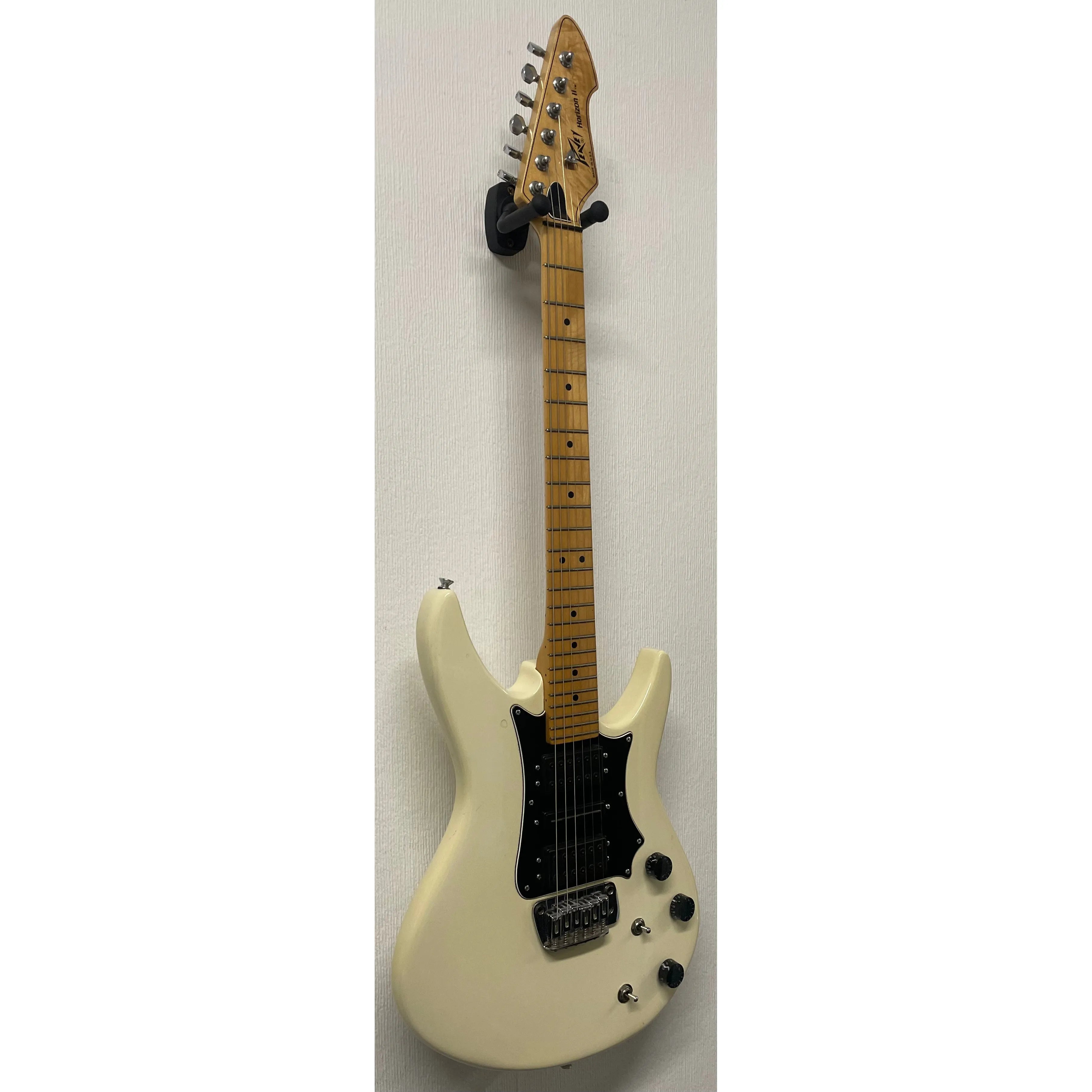 Peavey Horizon II 1983-1986 USA Electric Guitar in White Pre-Owned