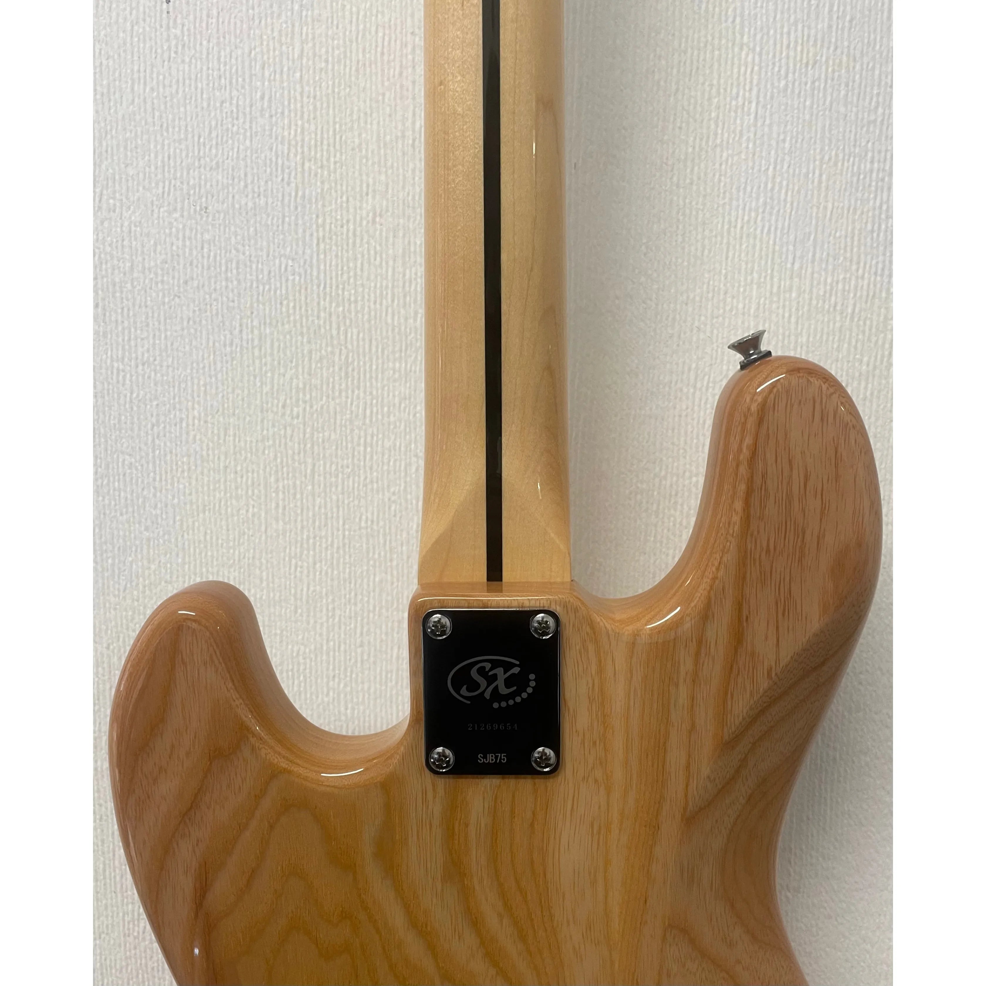 SX Electric Bass Guitar JB Syle in Swamp Ash