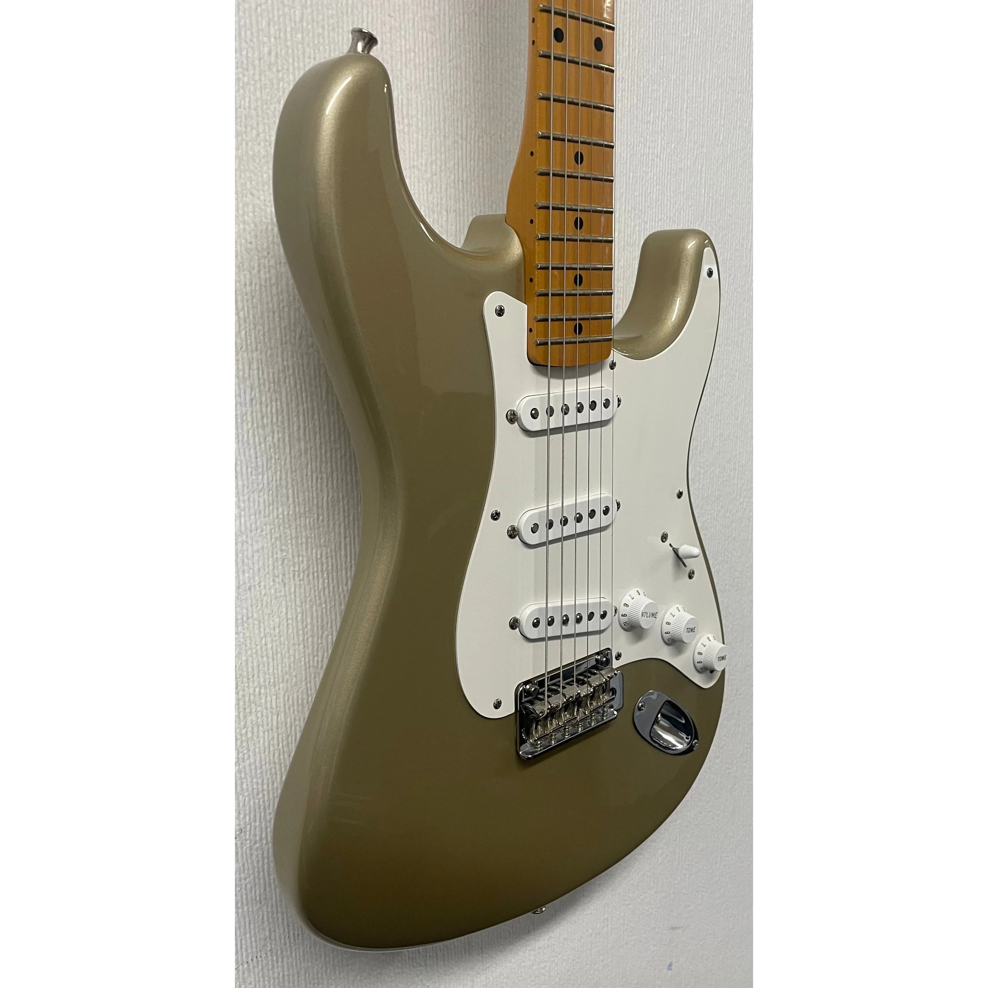 Fender Classic Player '50s Stratocaster 60th Anniversary MIM 2006 in Shoreline Gold Pre-Owned