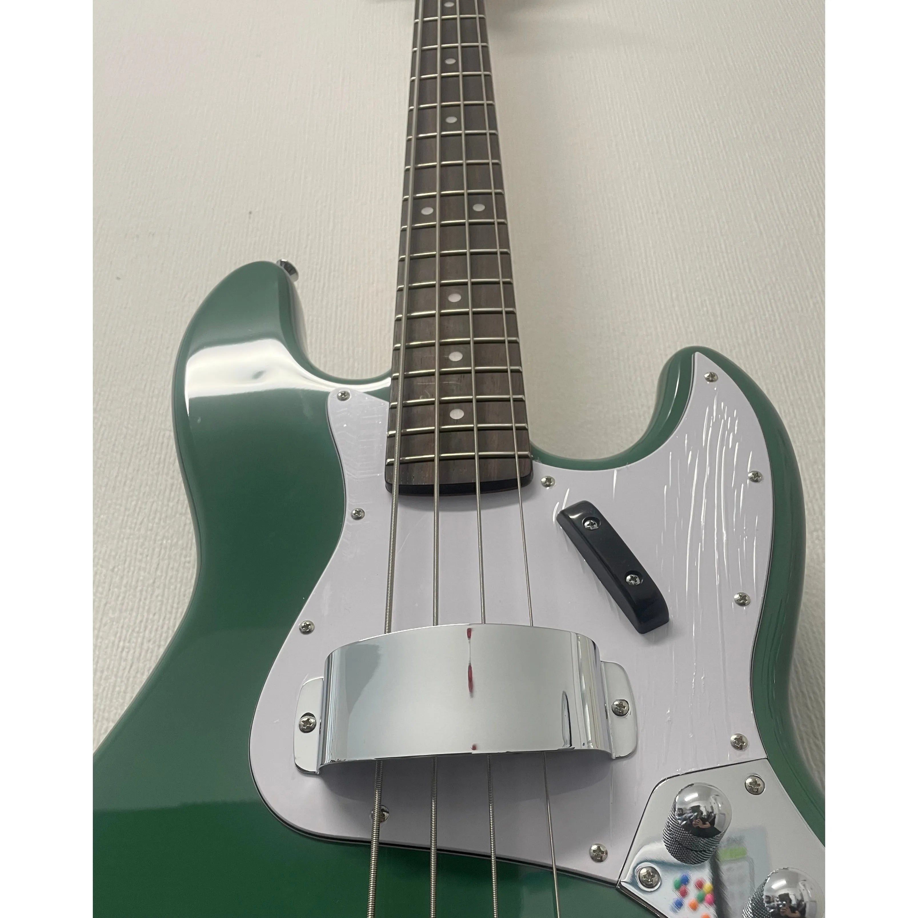 SX Bass Guitar JB Style in Vintage Green with Gigbag