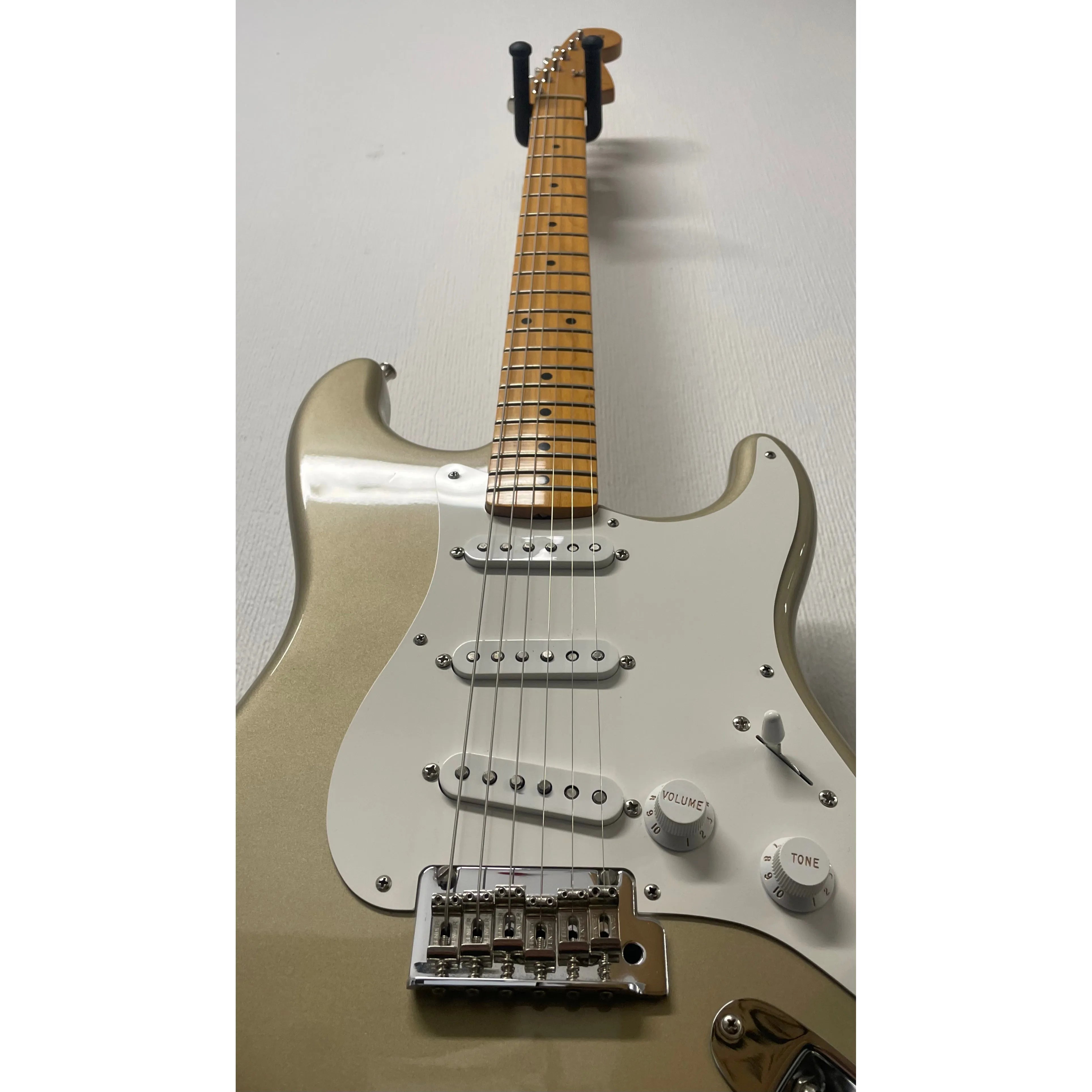 Fender Classic Player '50s Stratocaster 60th Anniversary MIM 2006 in Shoreline Gold Pre-Owned