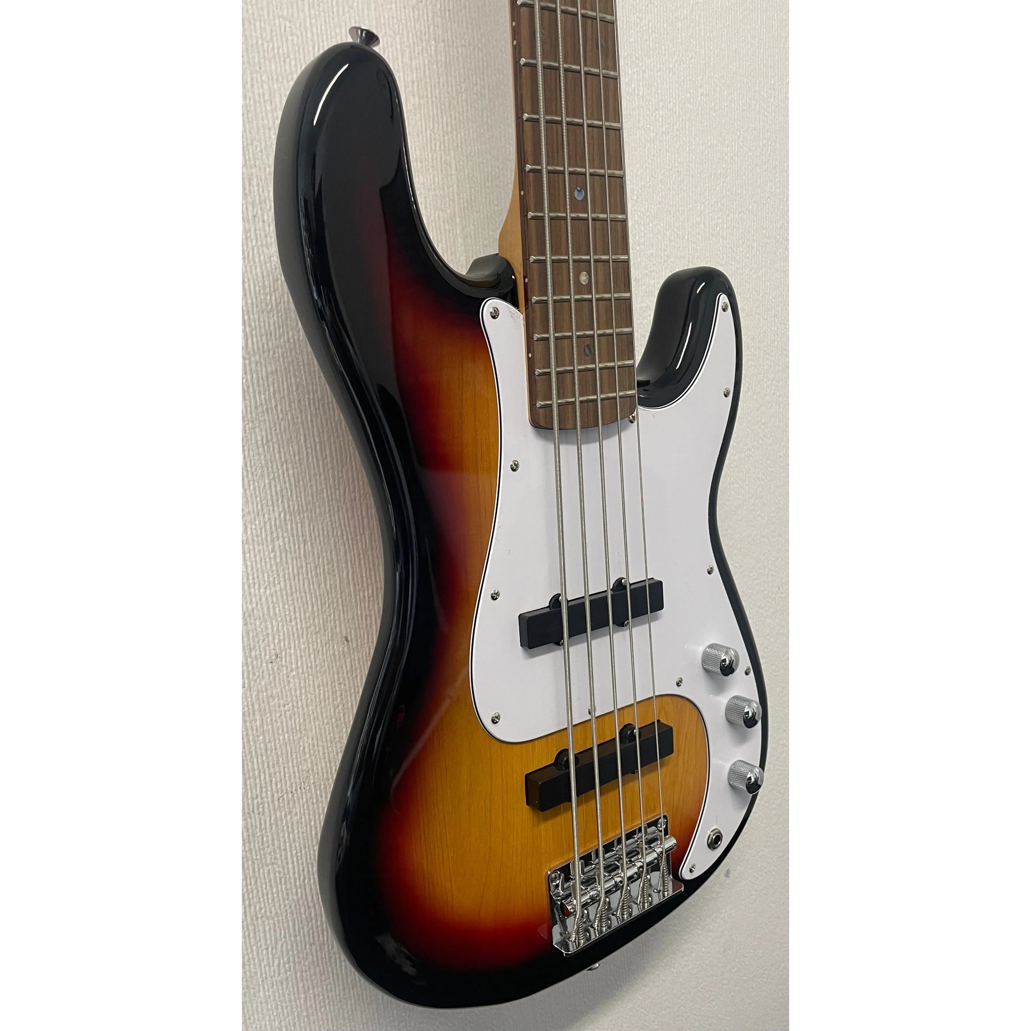SX 5 String Bass Guitar PB Style 3 Tone Sunburst with Gigbag