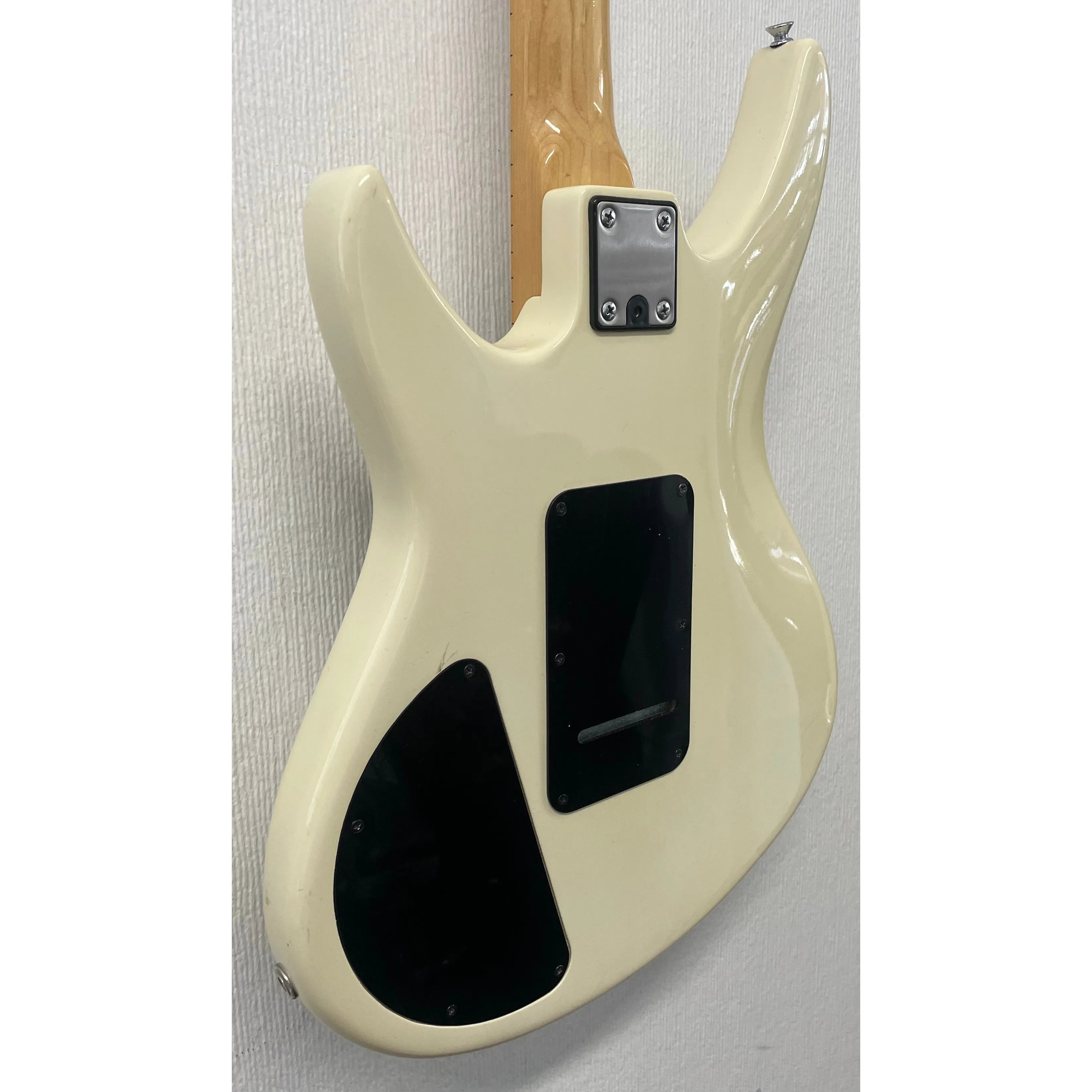 Peavey Horizon II 1983-1986 USA Electric Guitar in White Pre-Owned