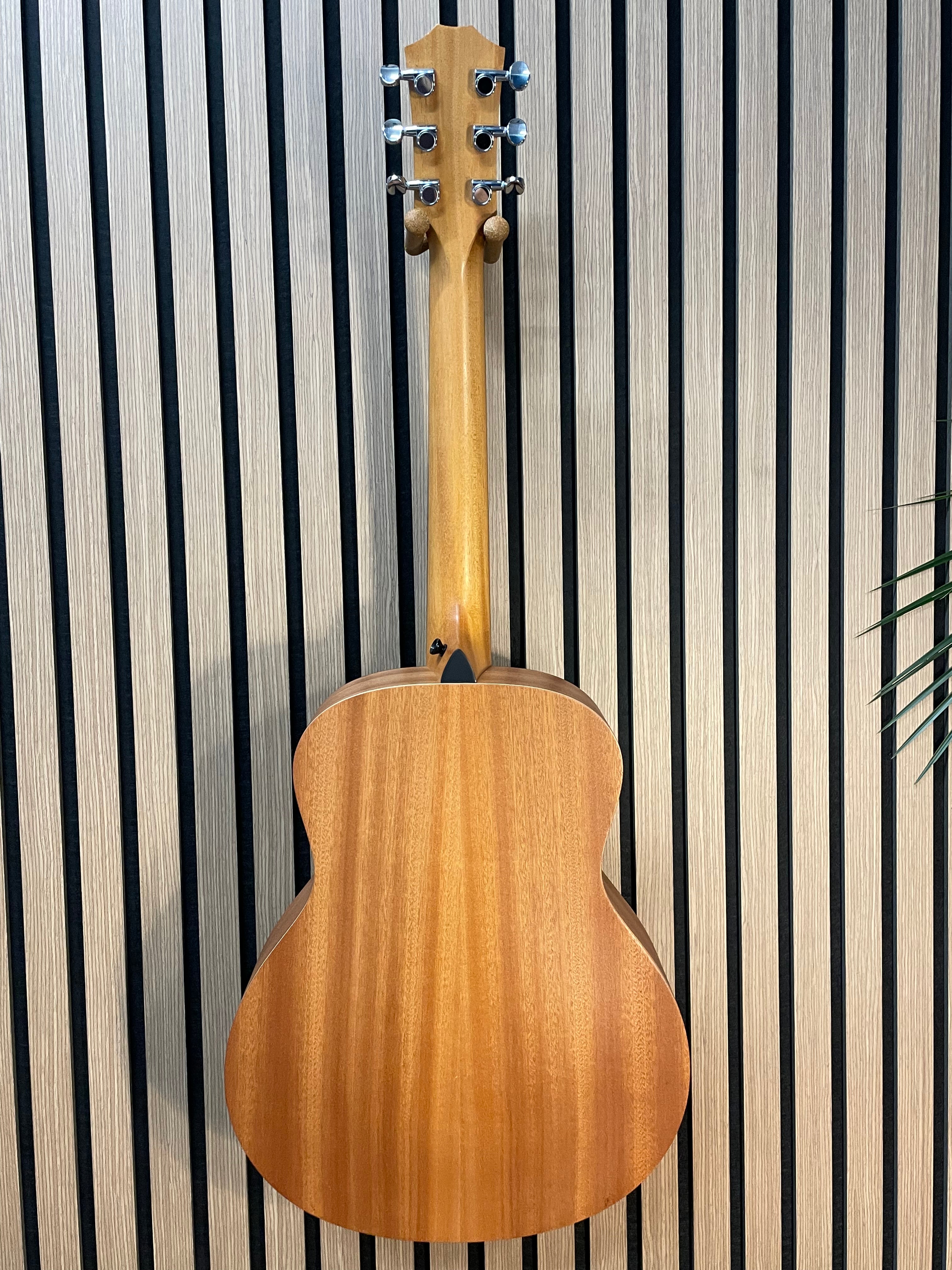Taylor GS Mini Mahogany in Natural Satin Finish with Gigbag Pre-Owned