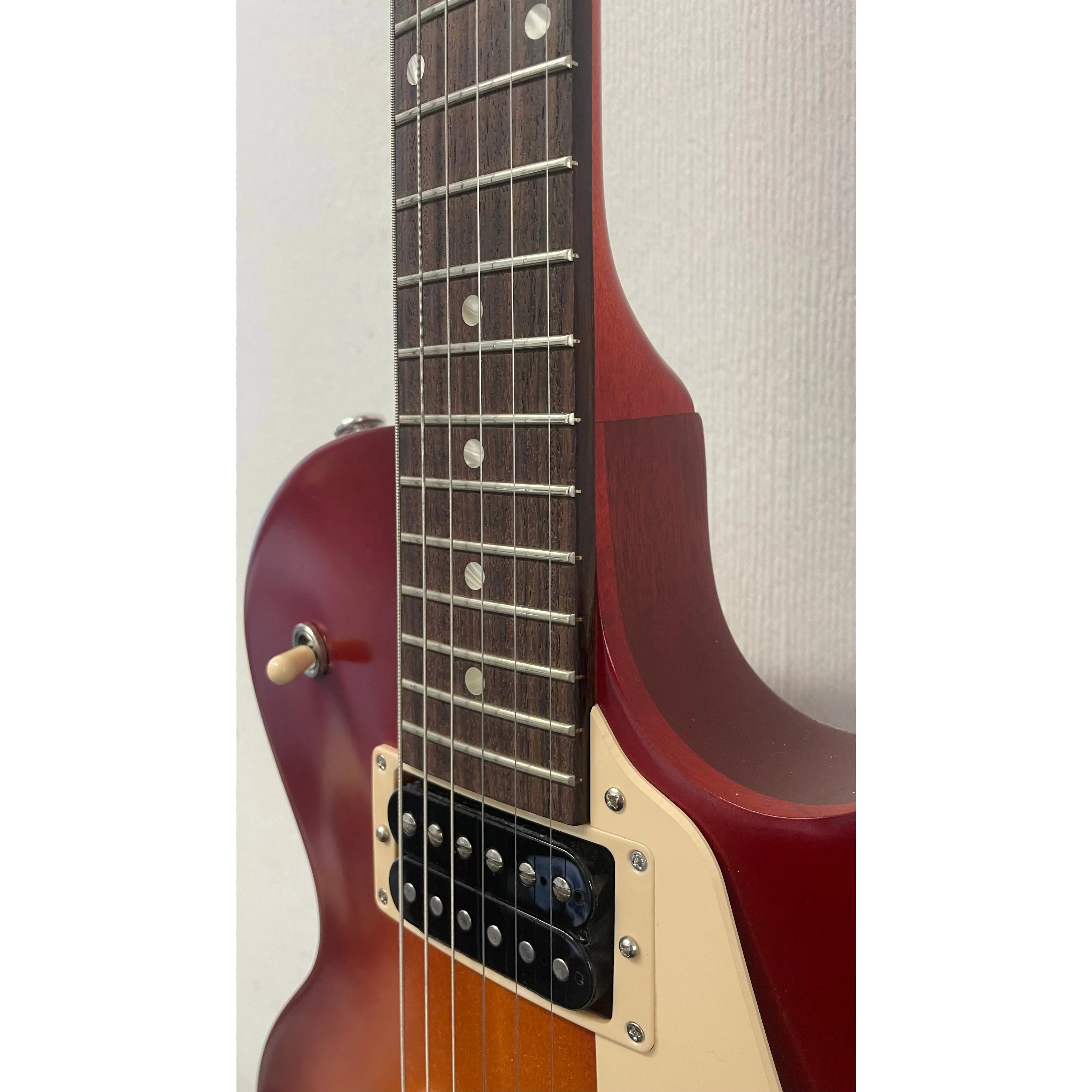 Gibson Les Paul Tribute in Satin Cherry Sunburst, 2019, with Original Gigbag Pre-Owned
