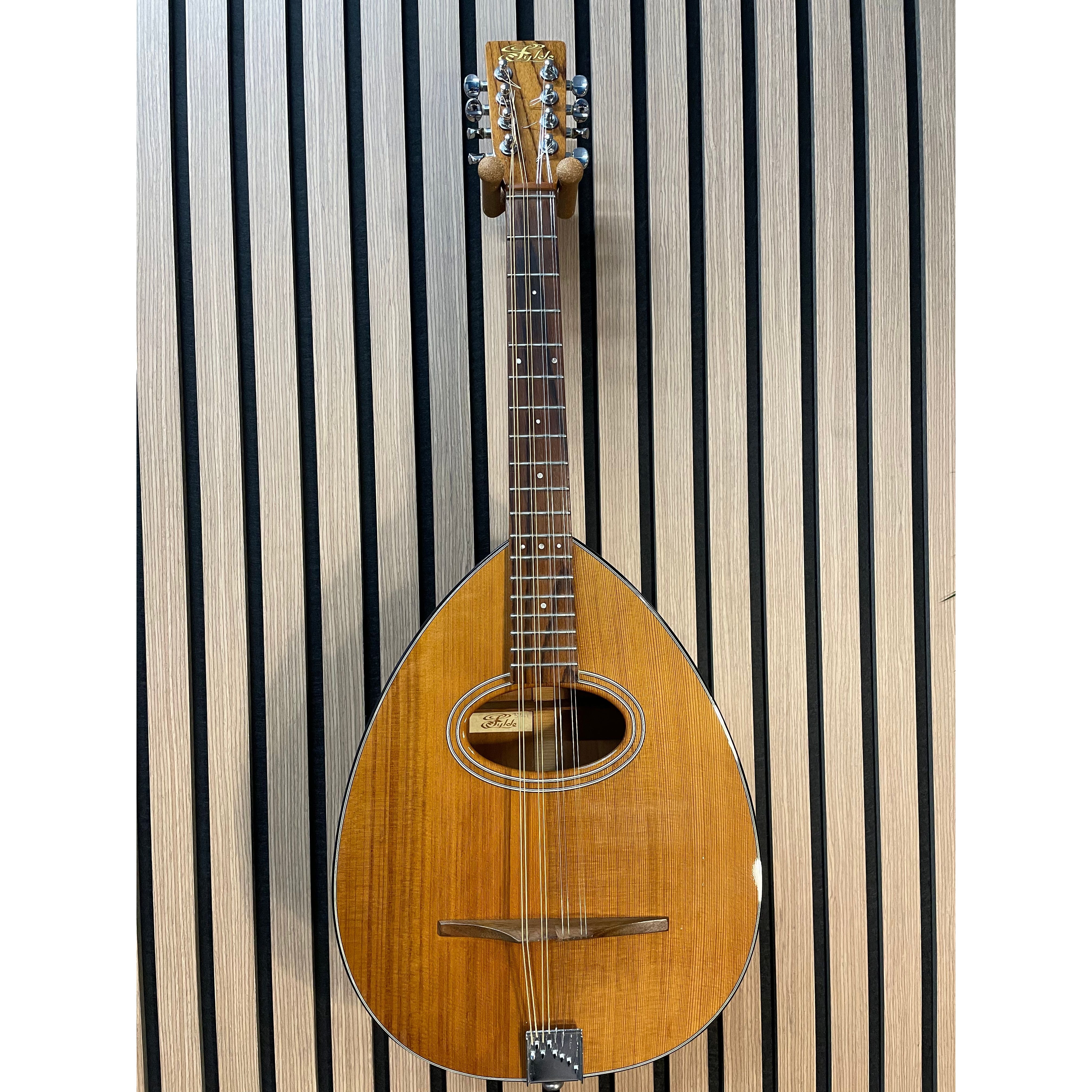 Fylde Touchstone Electro Acoustic Octave Handmade Mandolin/Mandola with Hardcase Pre-Owned
