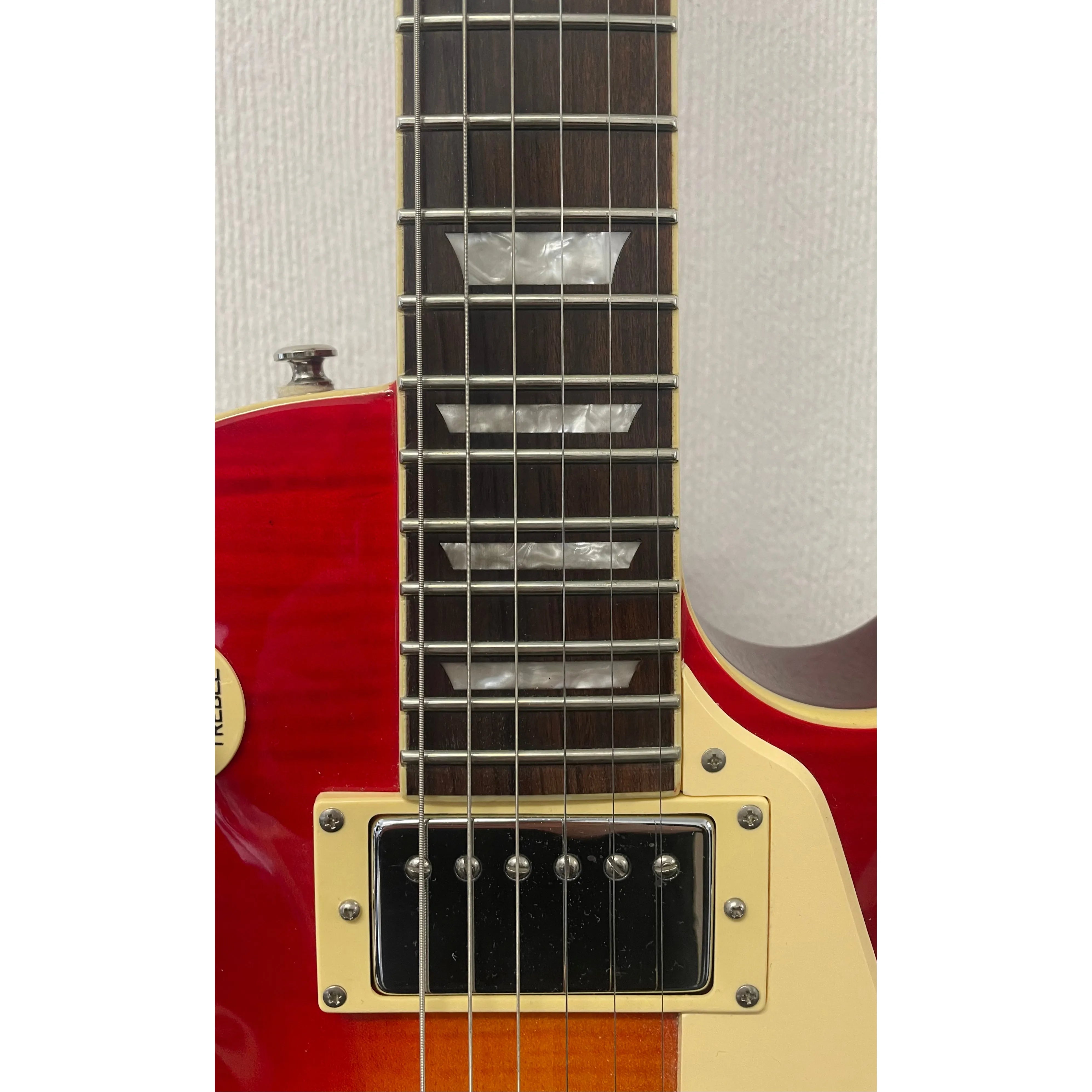Epiphone Les Paul in Cherry Sunburst, 2003, With Hardcase Pre-Owned