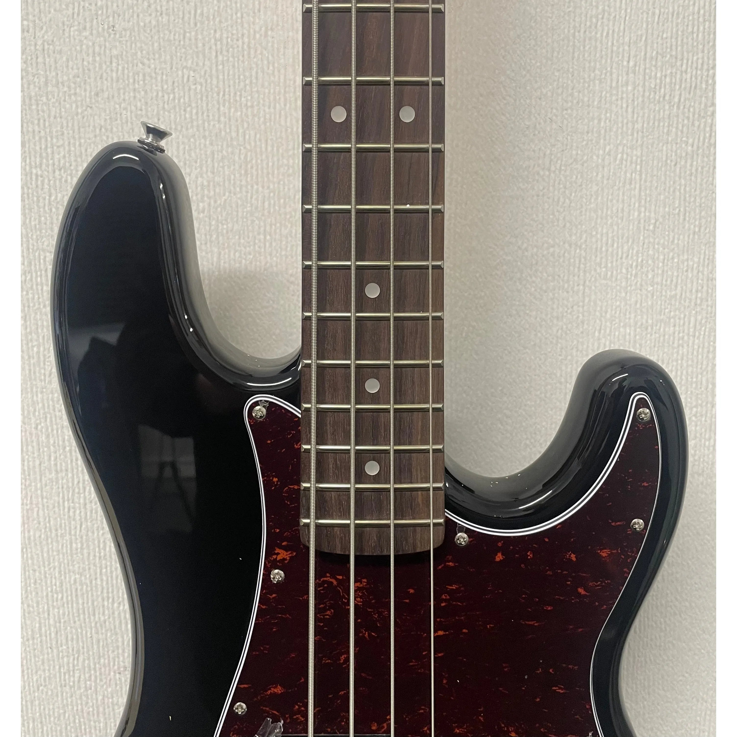 SX Bass Guitar PB Style in Black with Gigbag