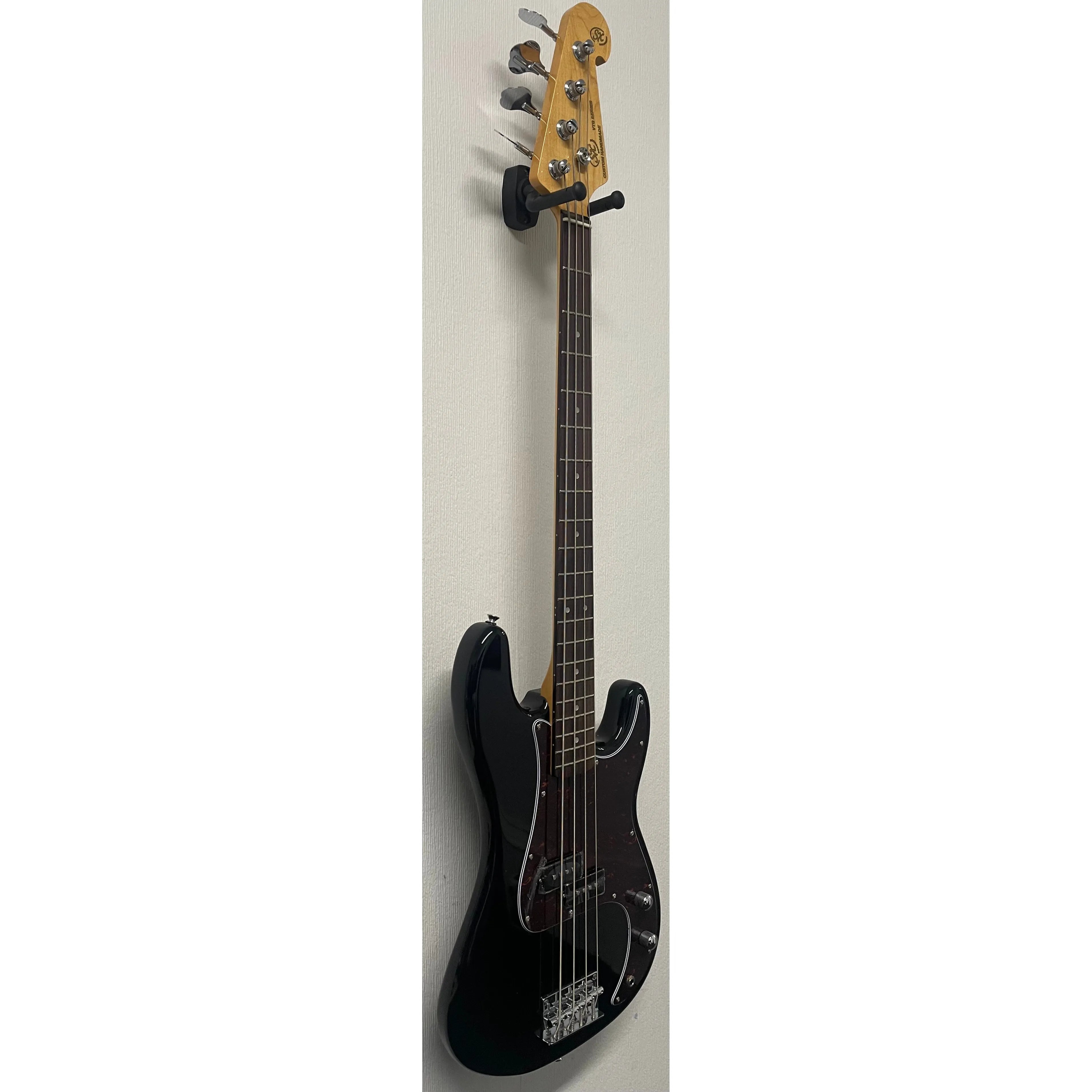 SX Bass Guitar PB Style in Black with Gigbag