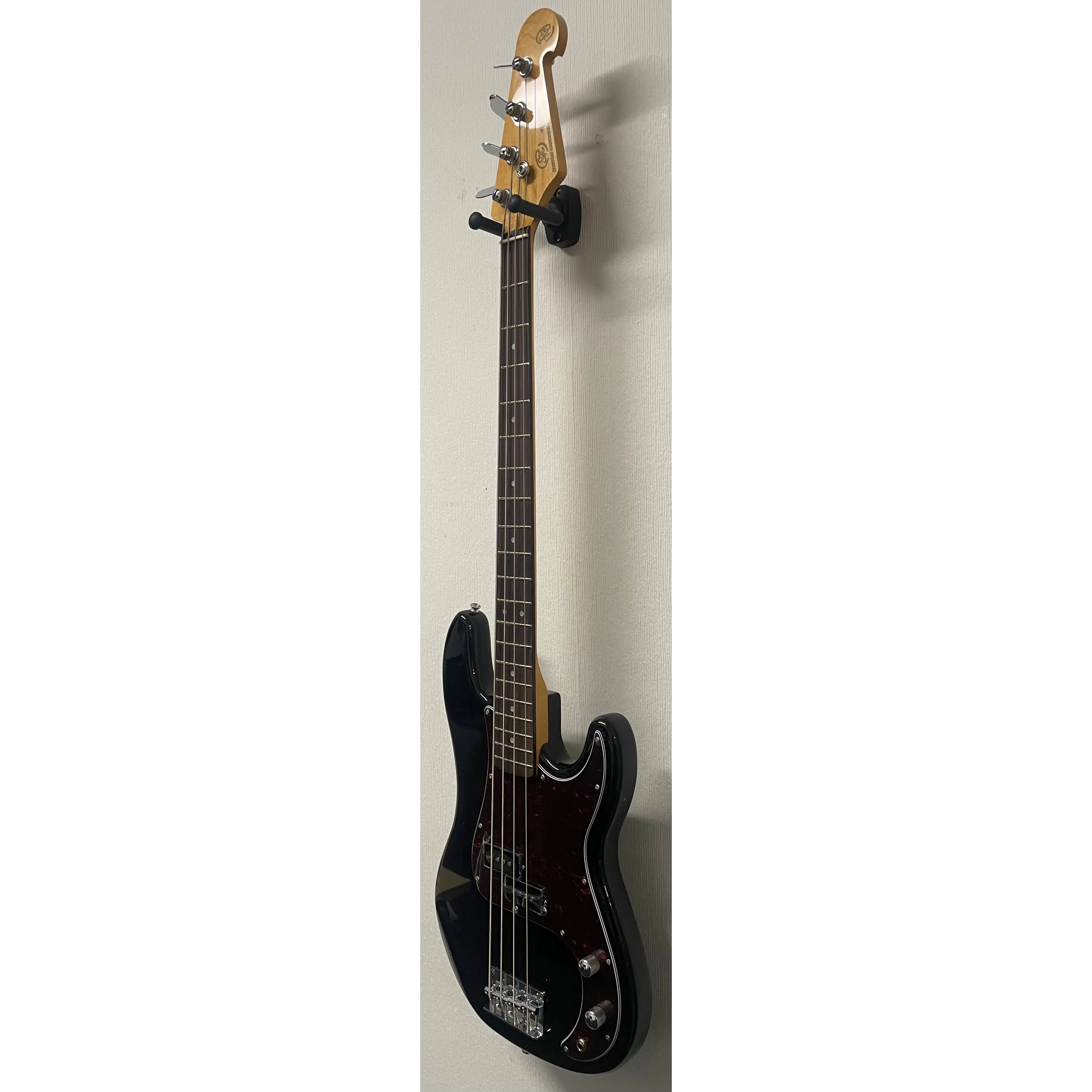 SX Bass Guitar PB Style in Black with Gigbag