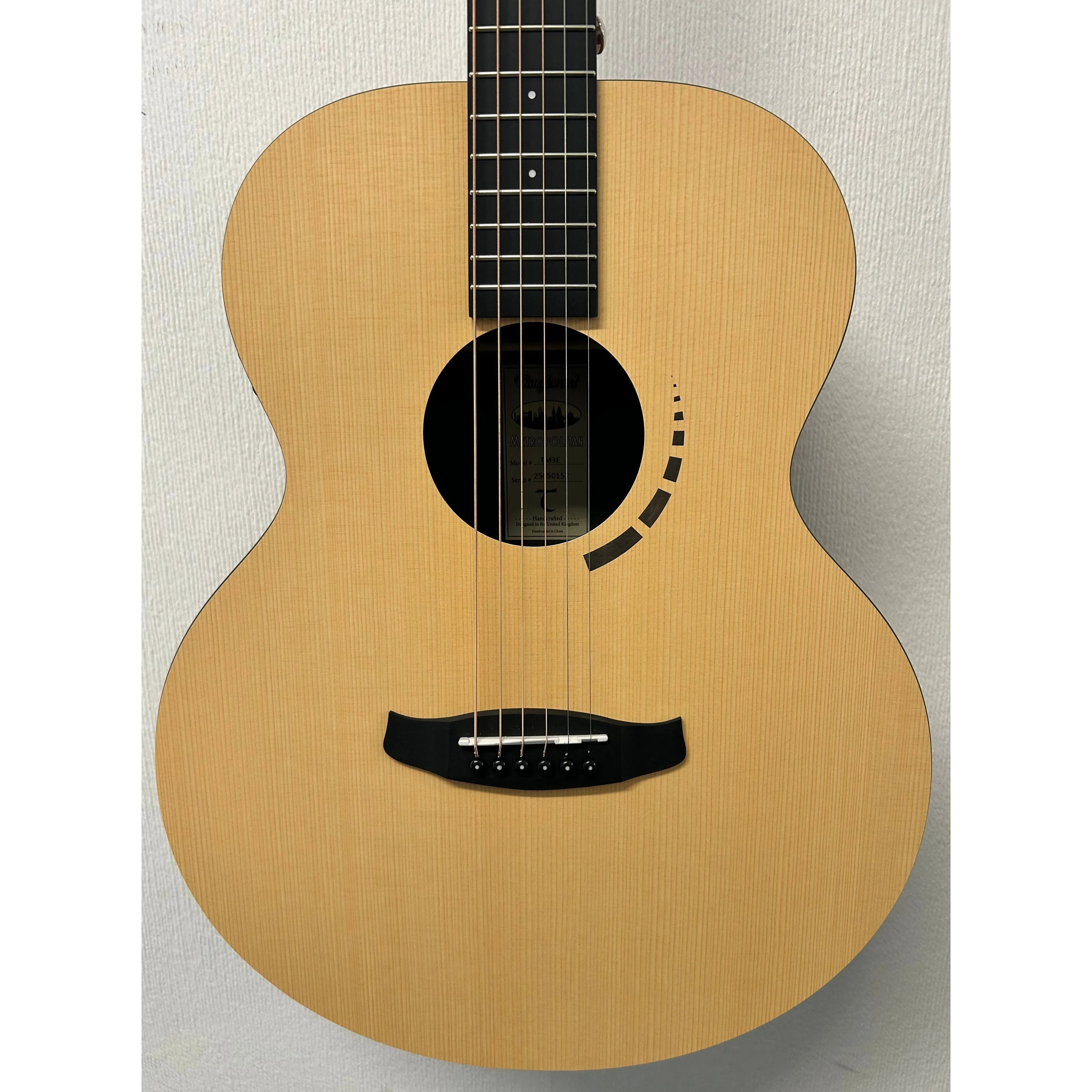 Tanglewood Metropolitan TM3E 'Orchestra/Folk' Electro Acoustic Guitar