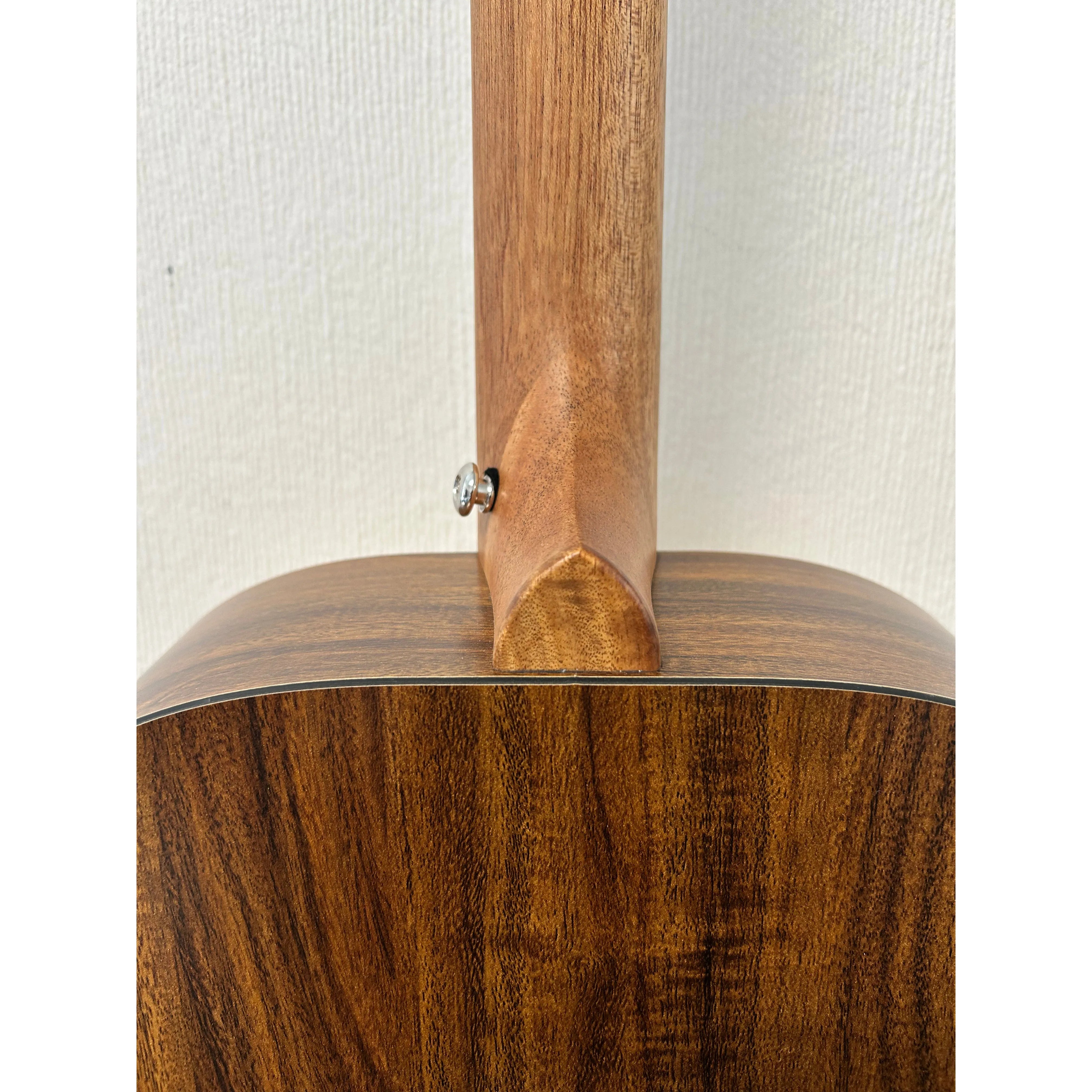 Tanglewood Metropolitan TM3E 'Orchestra/Folk' Electro Acoustic Guitar