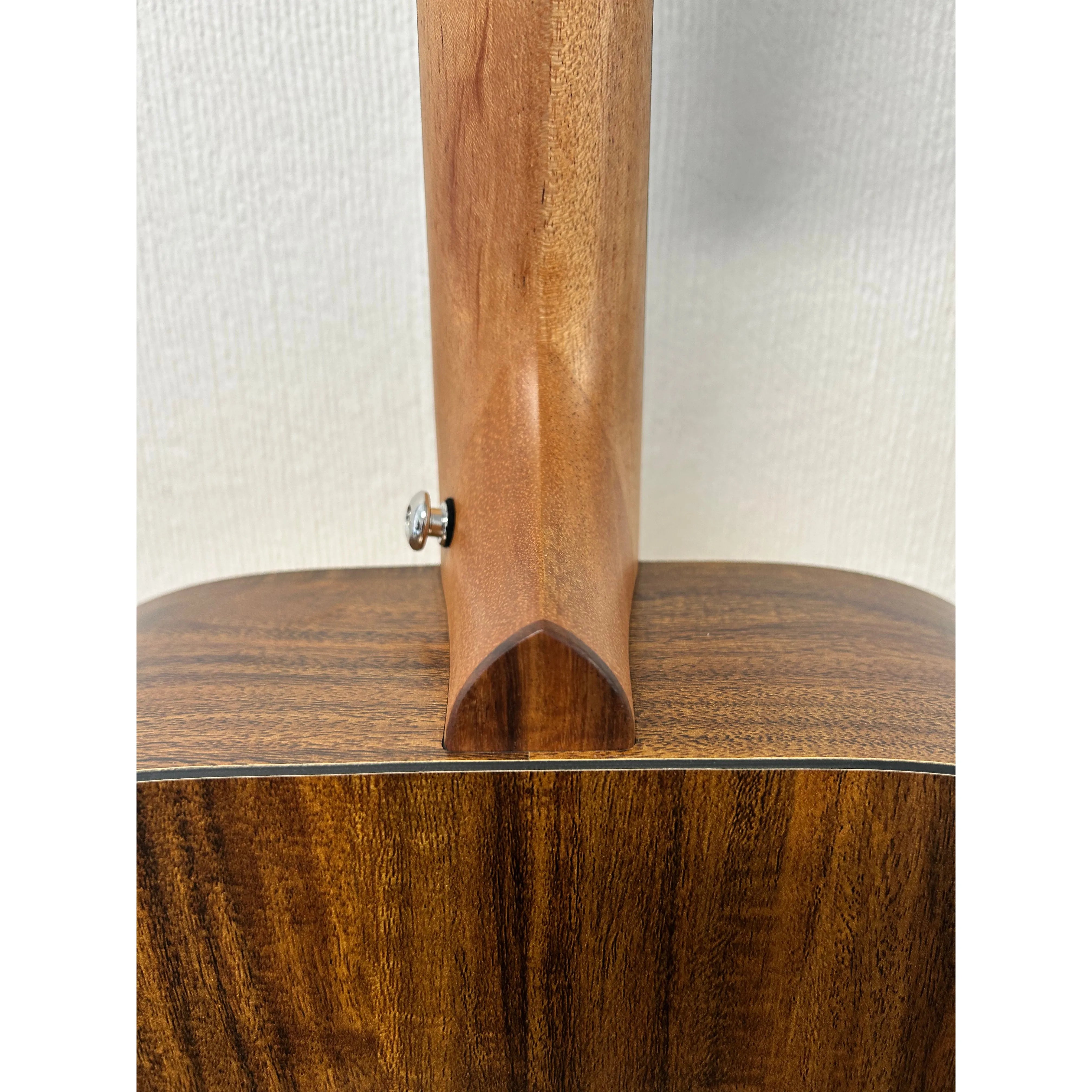 Tanglewood Metropolitan TM5E 'Dreadnought' Electro Acoustic Guitar