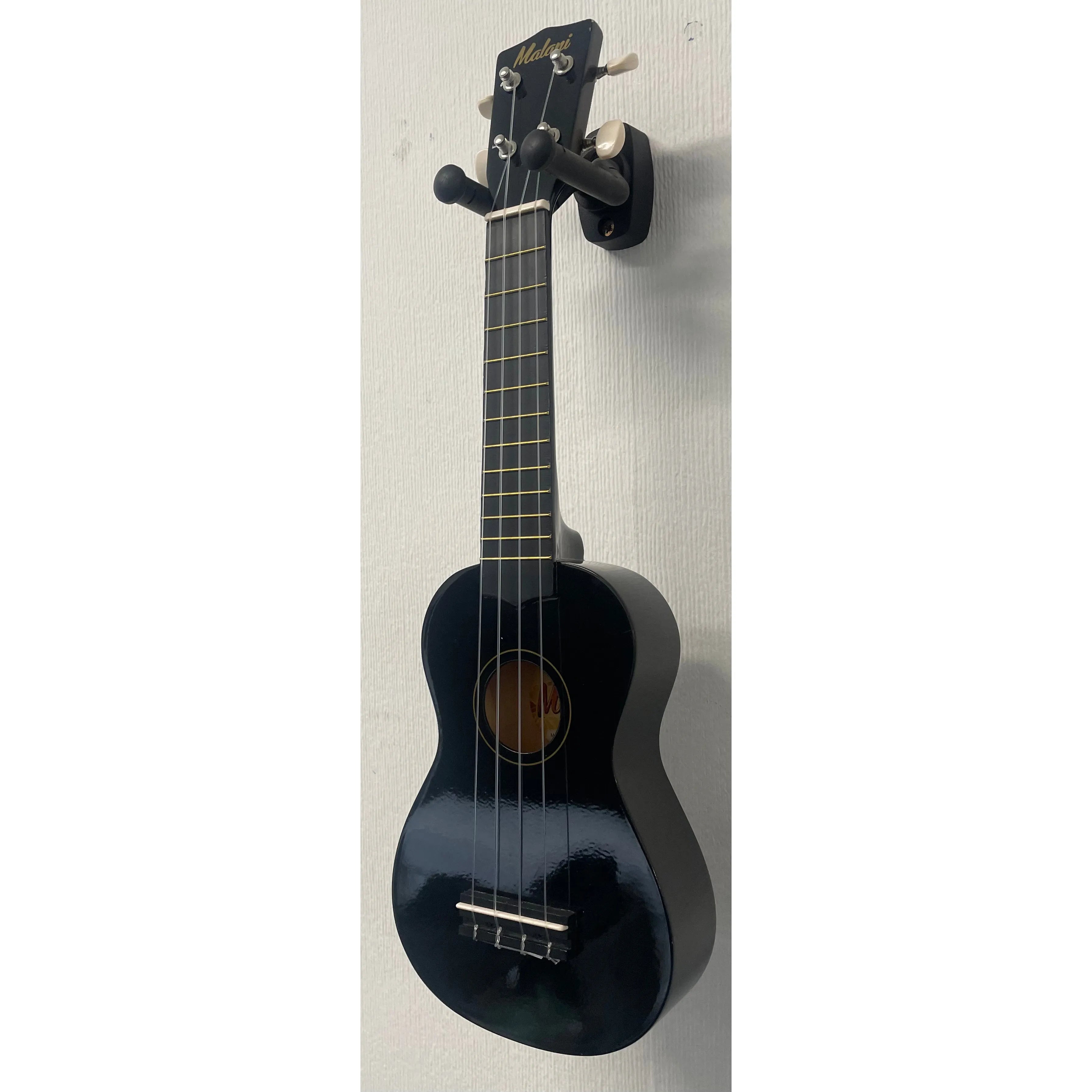 Malani Soprano Ukulele in Black with Carry Case Pre-Owned