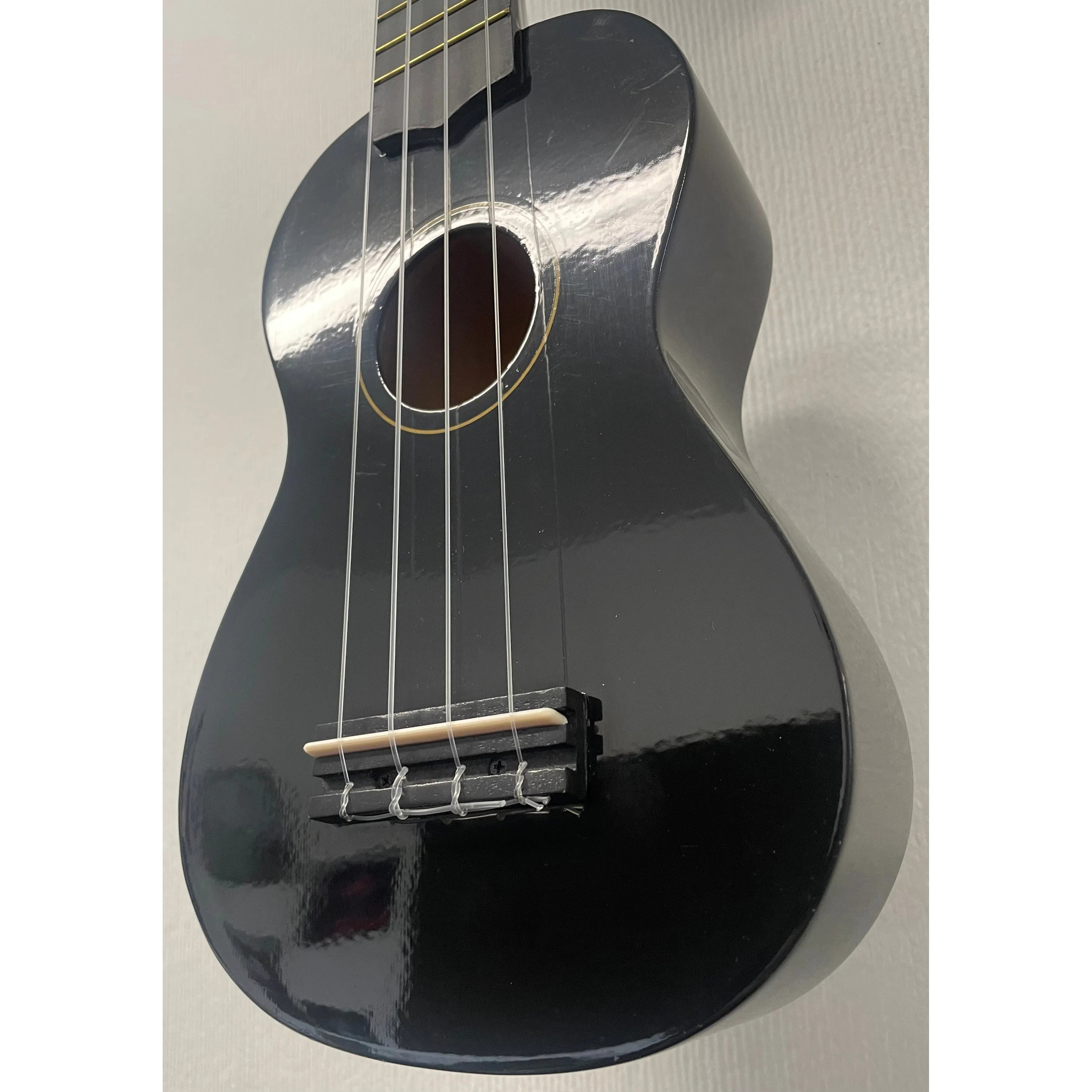 Malani Soprano Ukulele in Black with Carry Case Pre-Owned