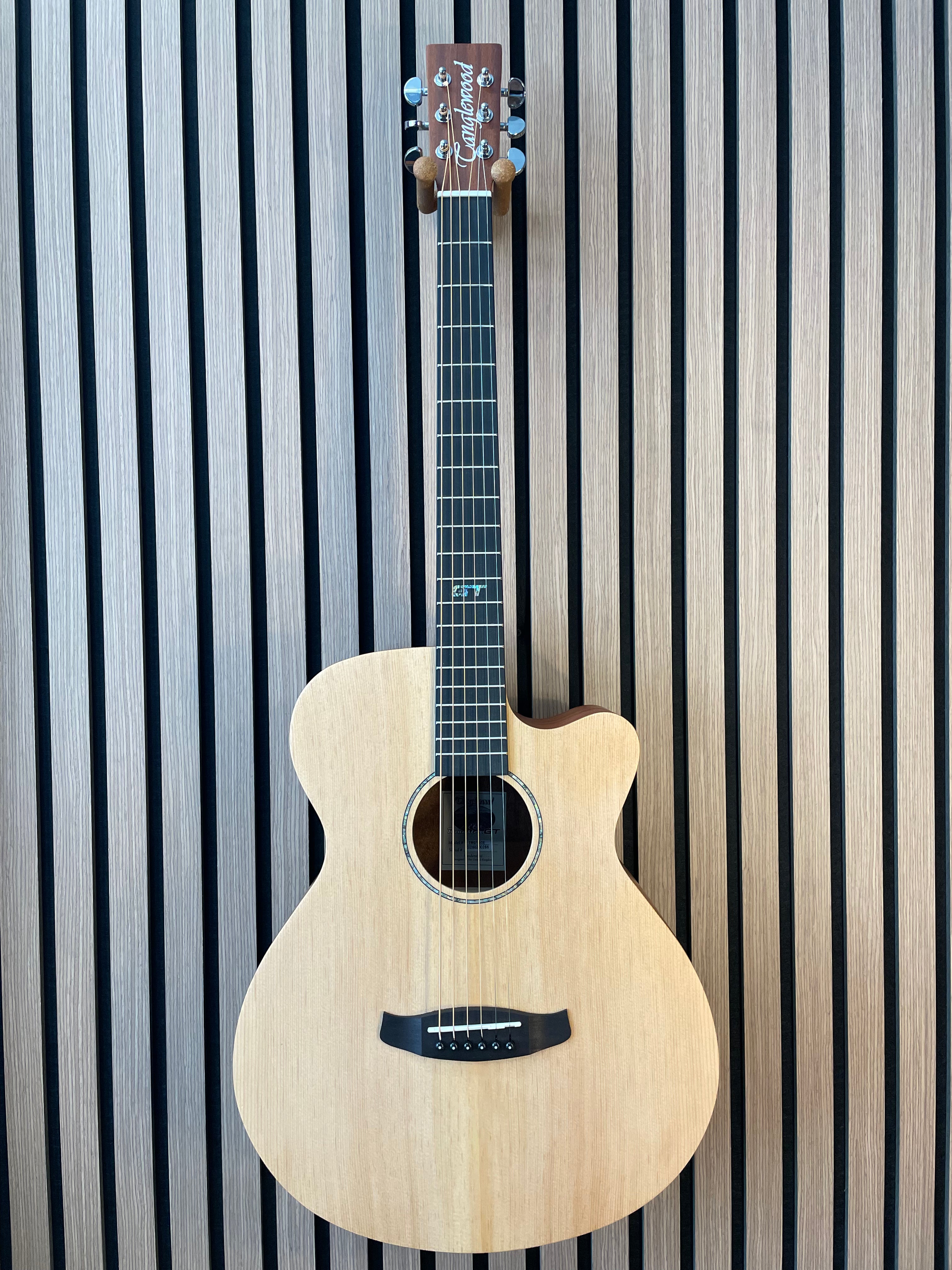 Tanglewood Roadster GT Super Folk Electro Acoustic Guitar in Natural Satin with Styrofoam Case Pre-Owned