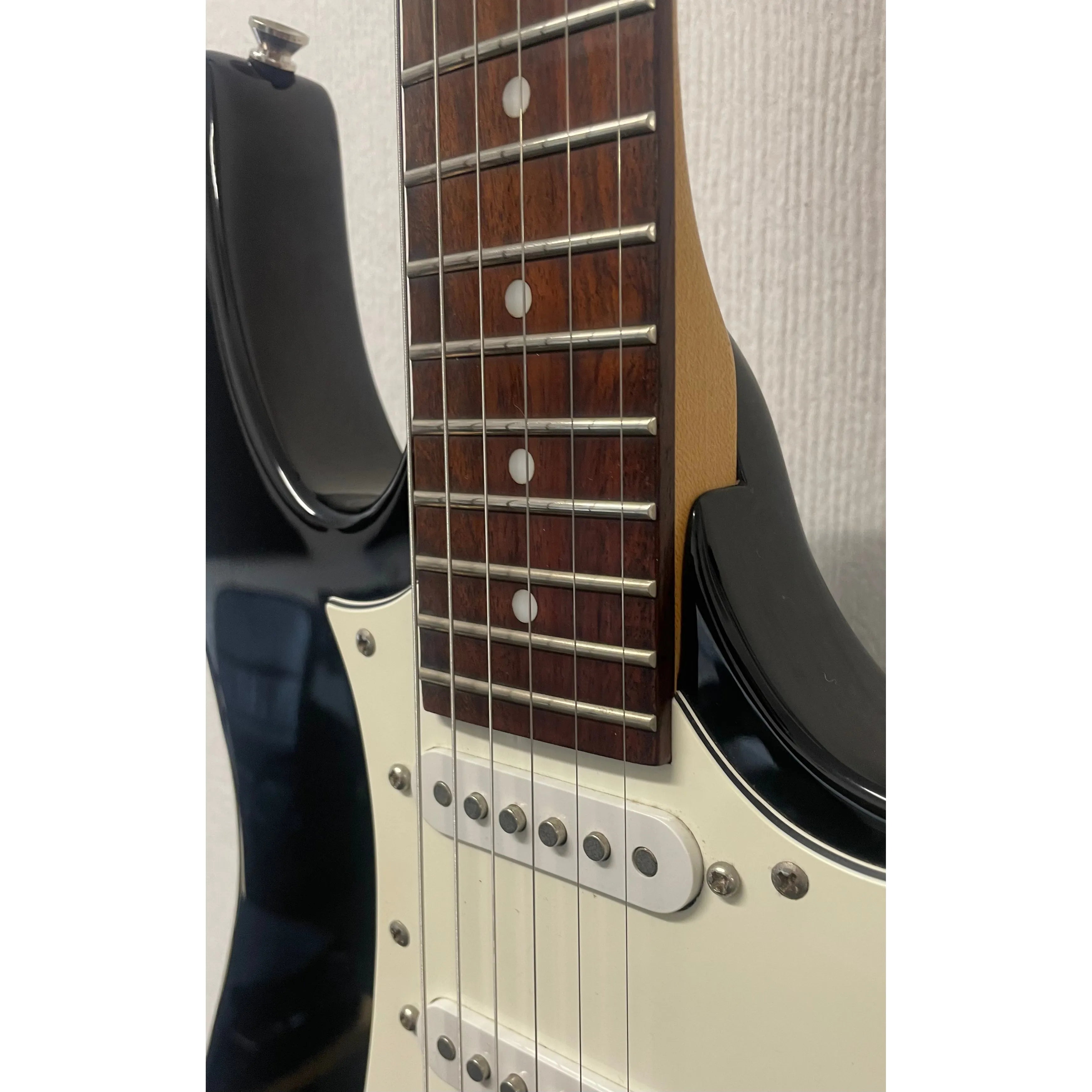 Ibanez Gio RX Series GRX140 Electric Guitar in Black with Gigbag Pre-Owned