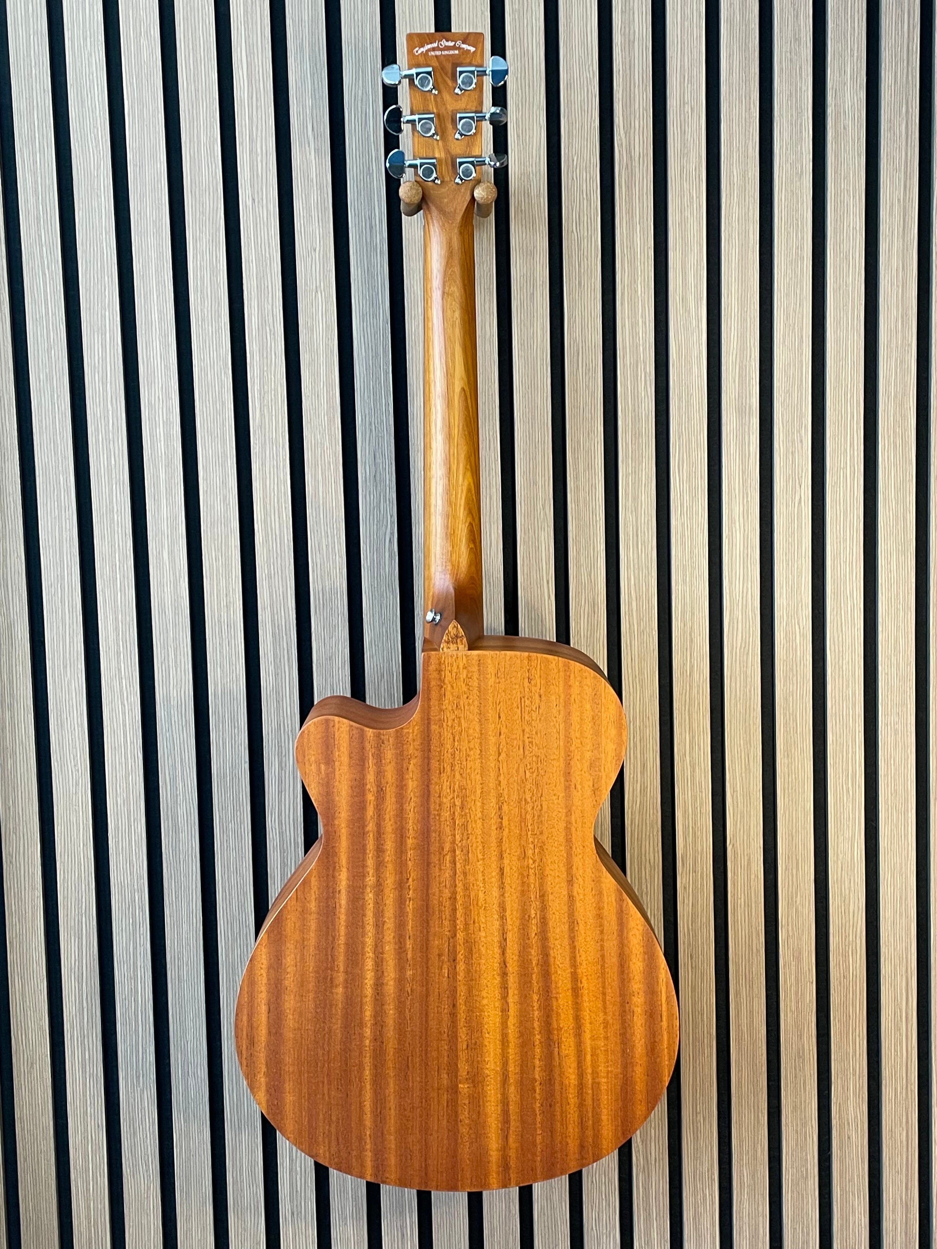Tanglewood Roadster GT Super Folk Electro Acoustic Guitar in Natural Satin with Styrofoam Case Pre-Owned