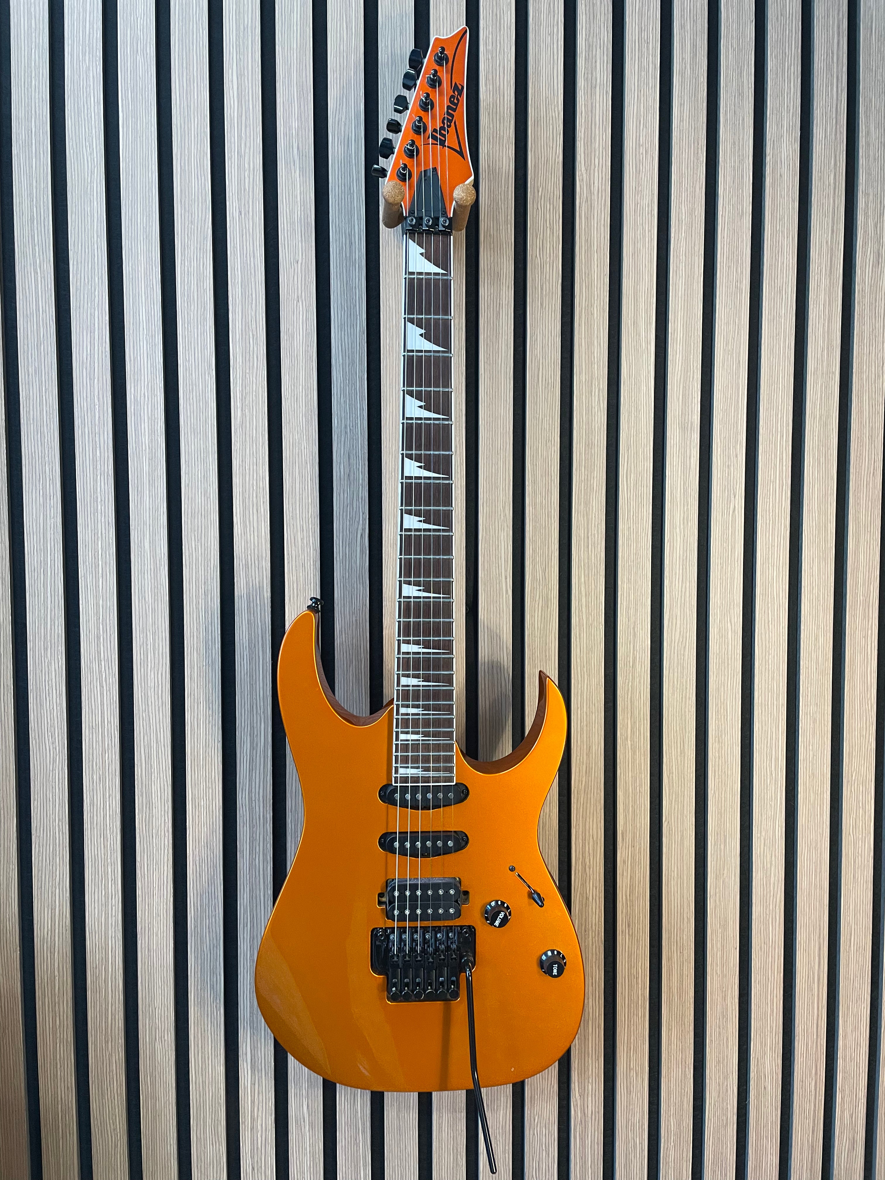 Ibanez RG460DX RG Electric Guitar with Floyd Rose in Roadster Orange Metallic Pre-Owned