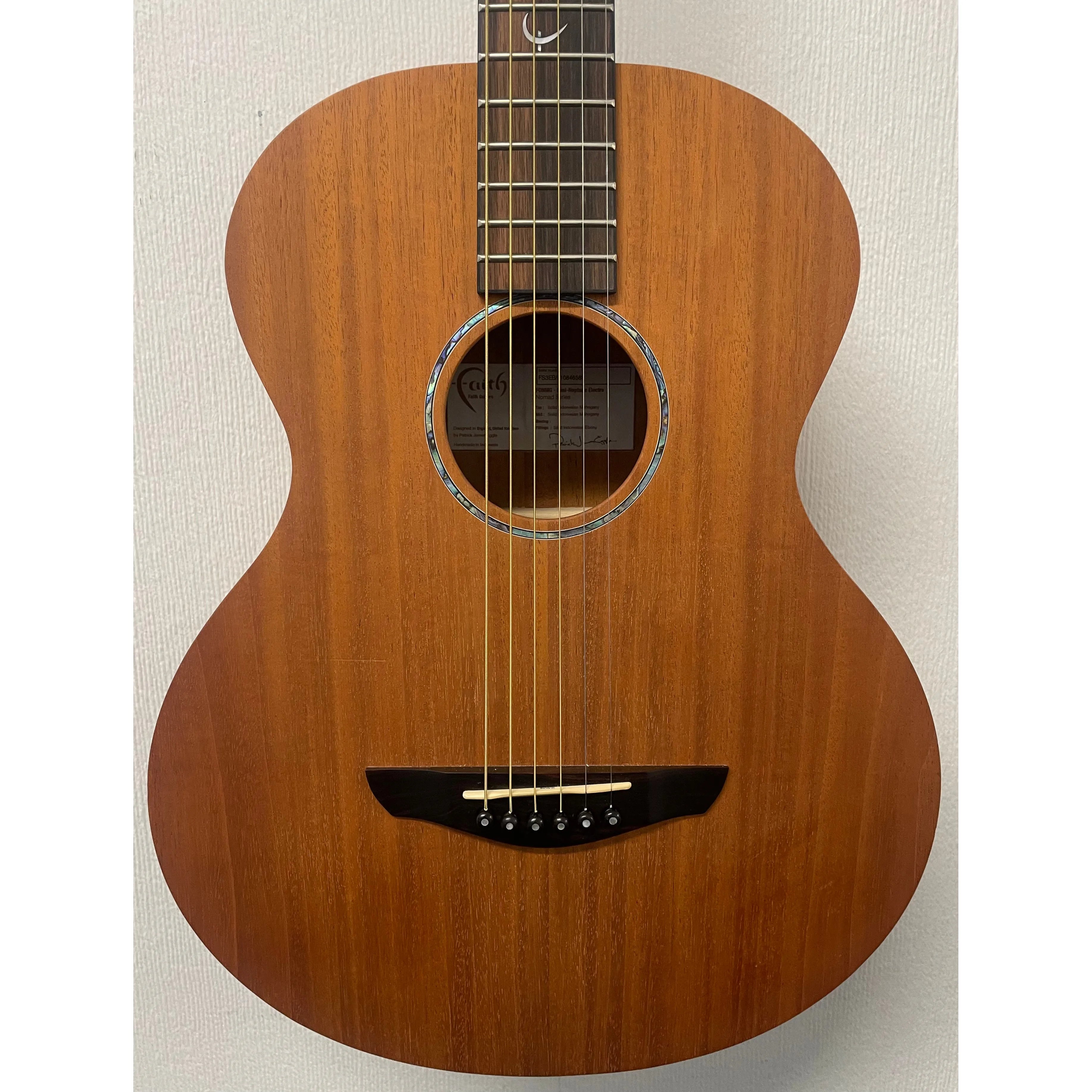 Faith Nomad Mini Neptune Electro Acoustic Guitar with Gigbag