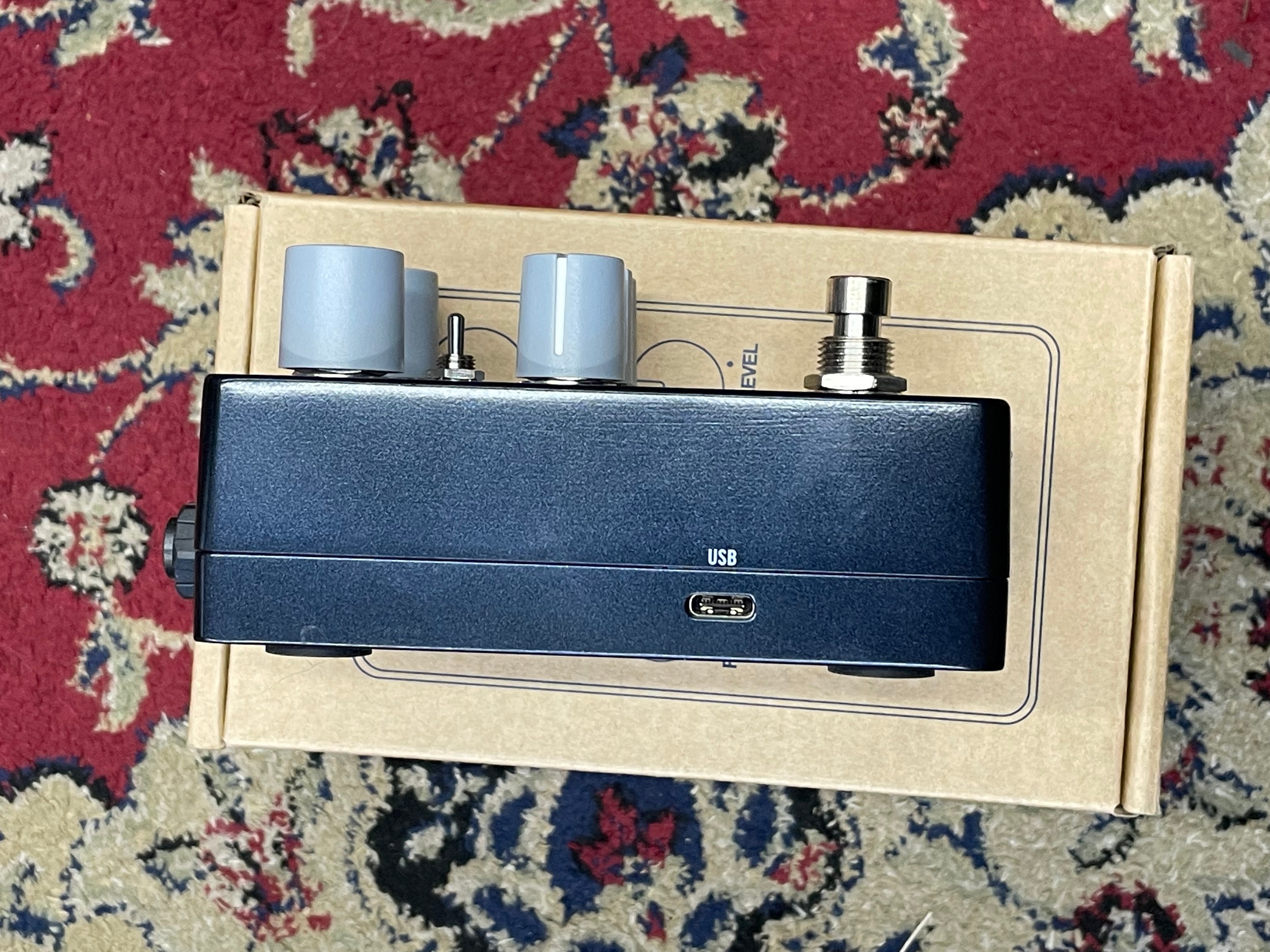 Universal Audio Orion Tape Echo Pedal Pre-Owned