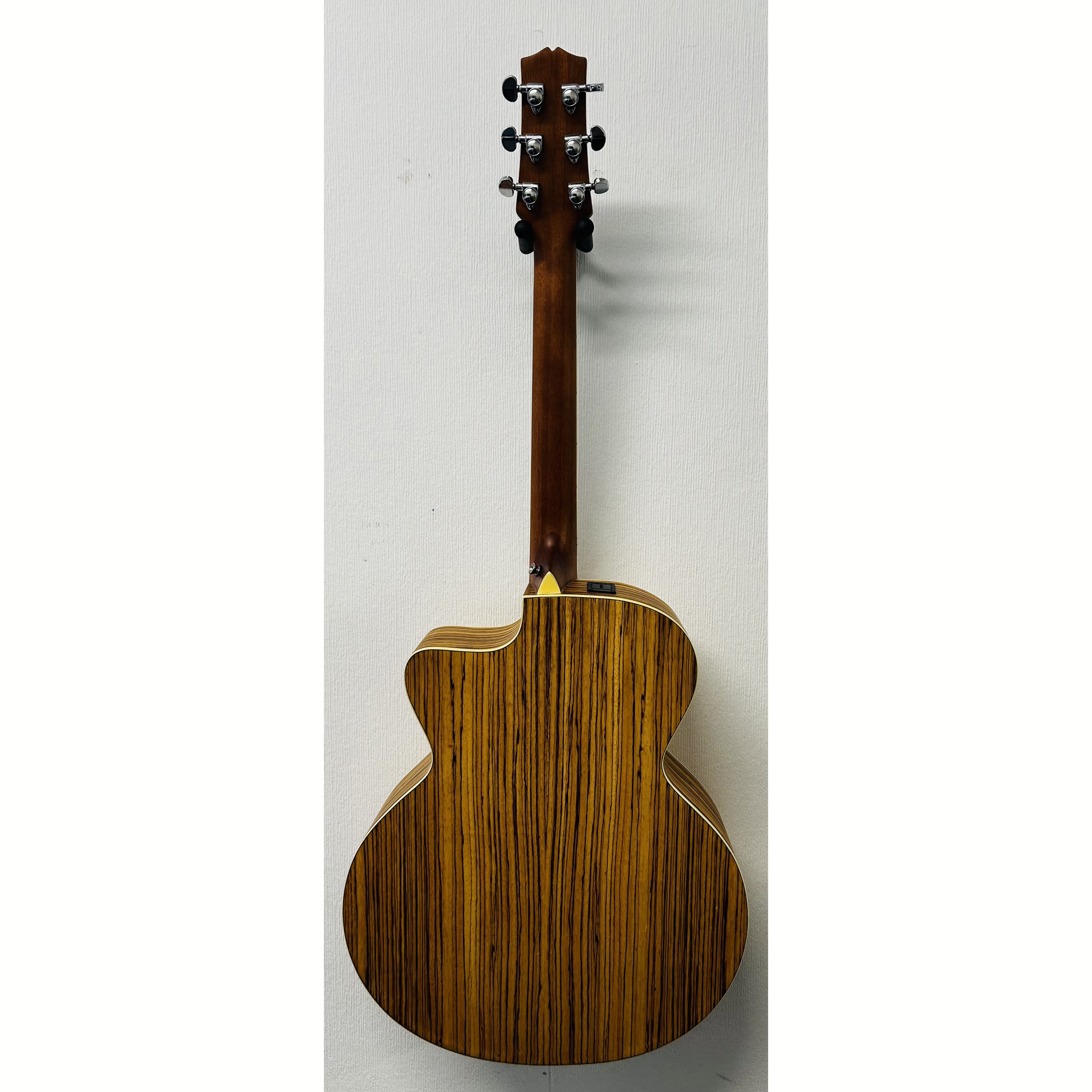 Turner Jumbo 45CE Electro Acoustic Guitar