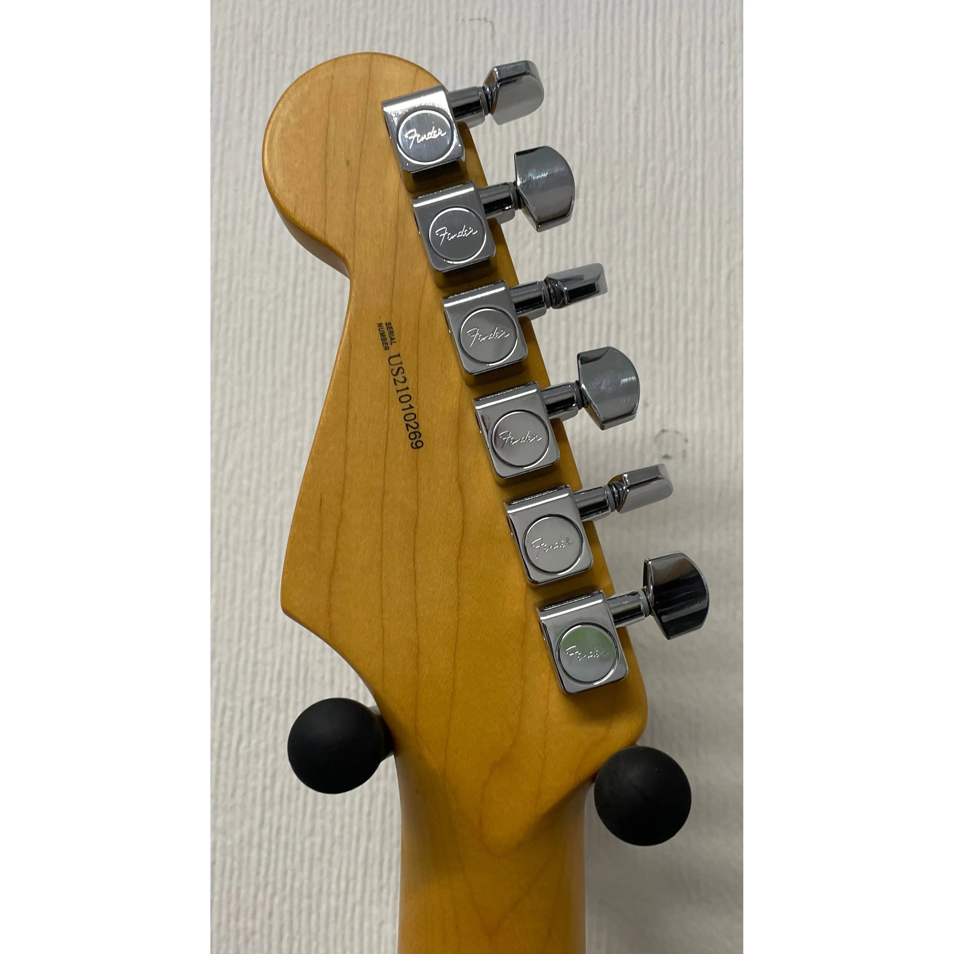 Fender American Professional II Stratocaster in Miami Blue 2022 with Gigbag Pre-Owned