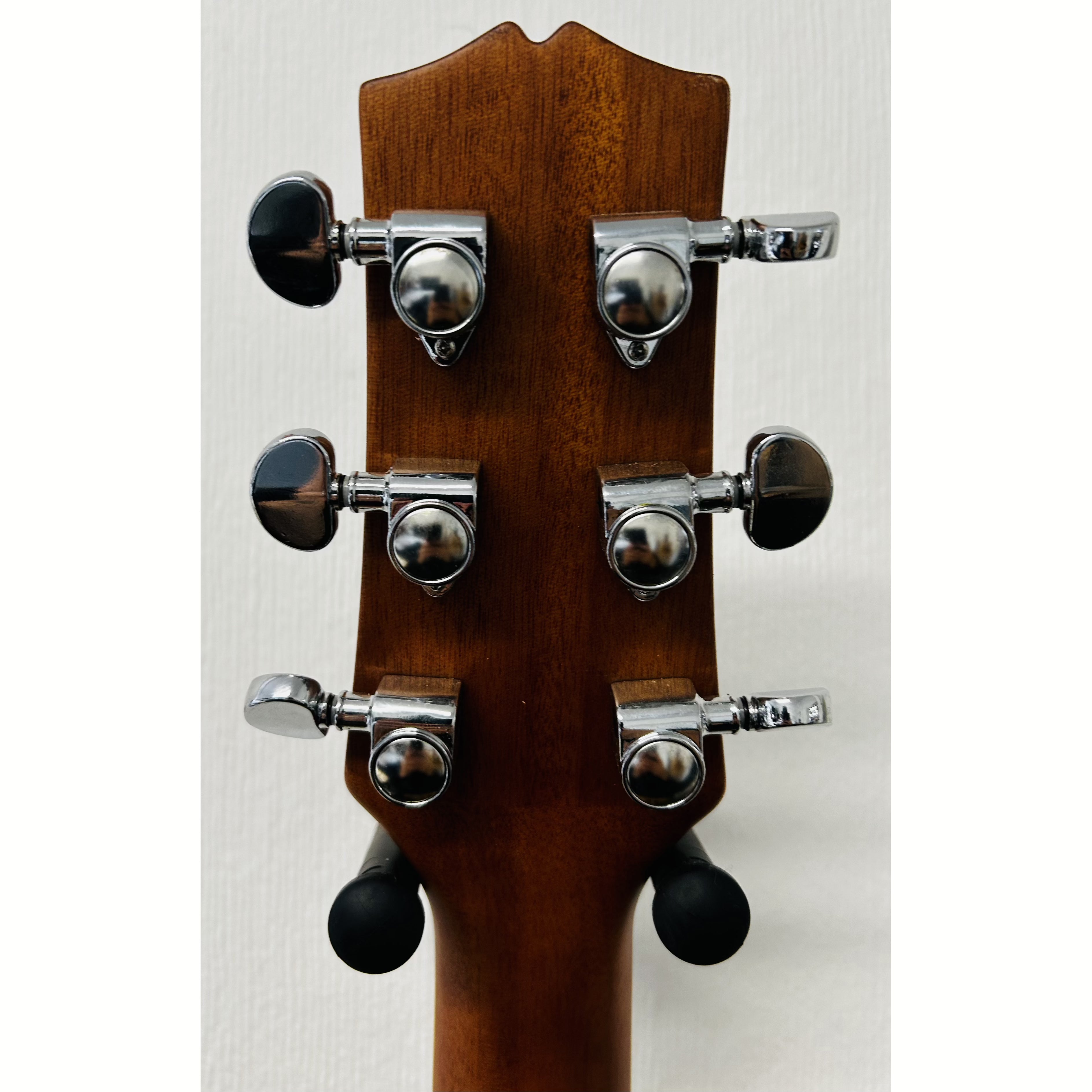 Turner Jumbo 45CE Electro Acoustic Guitar