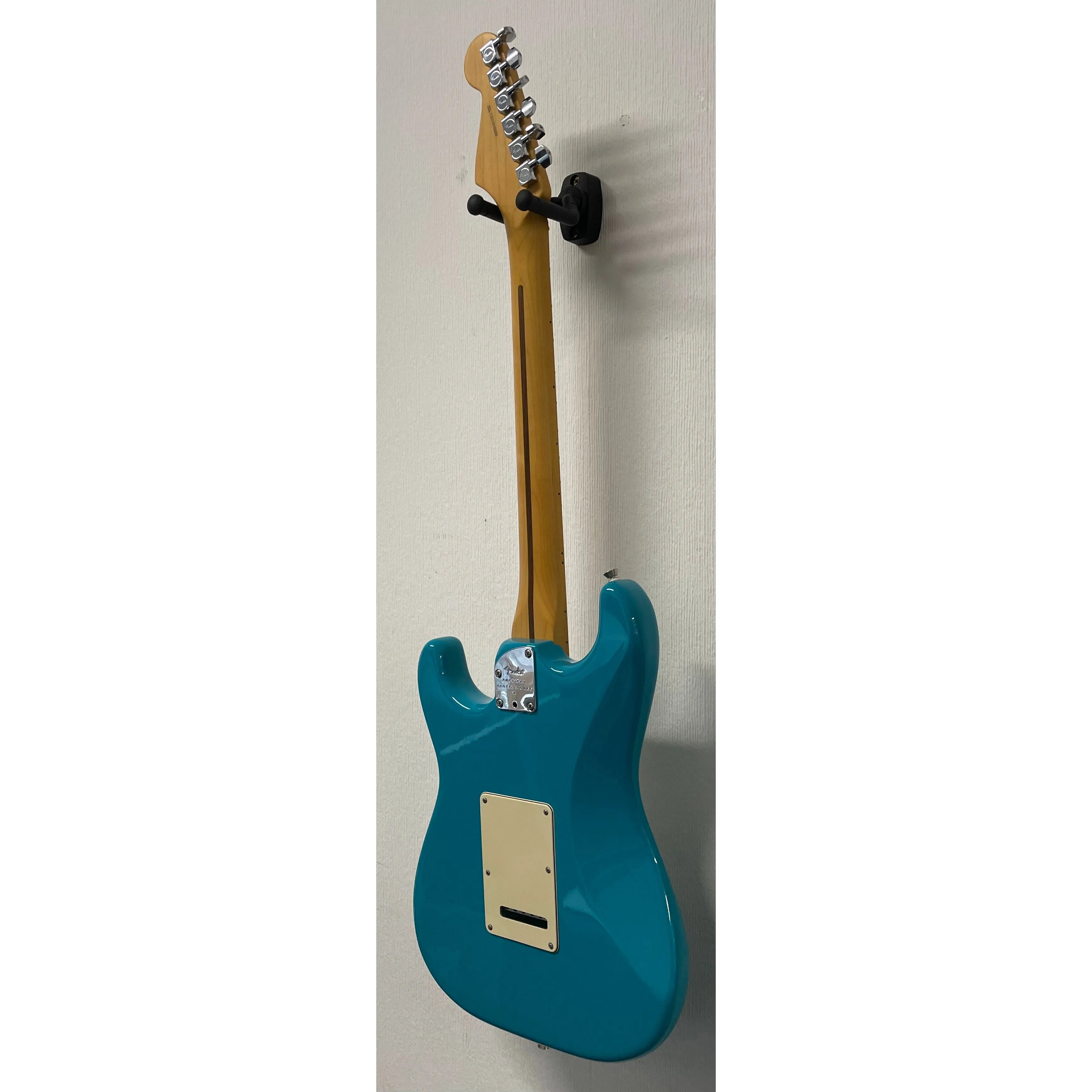 Fender American Professional II Stratocaster in Miami Blue 2022 with Gigbag Pre-Owned