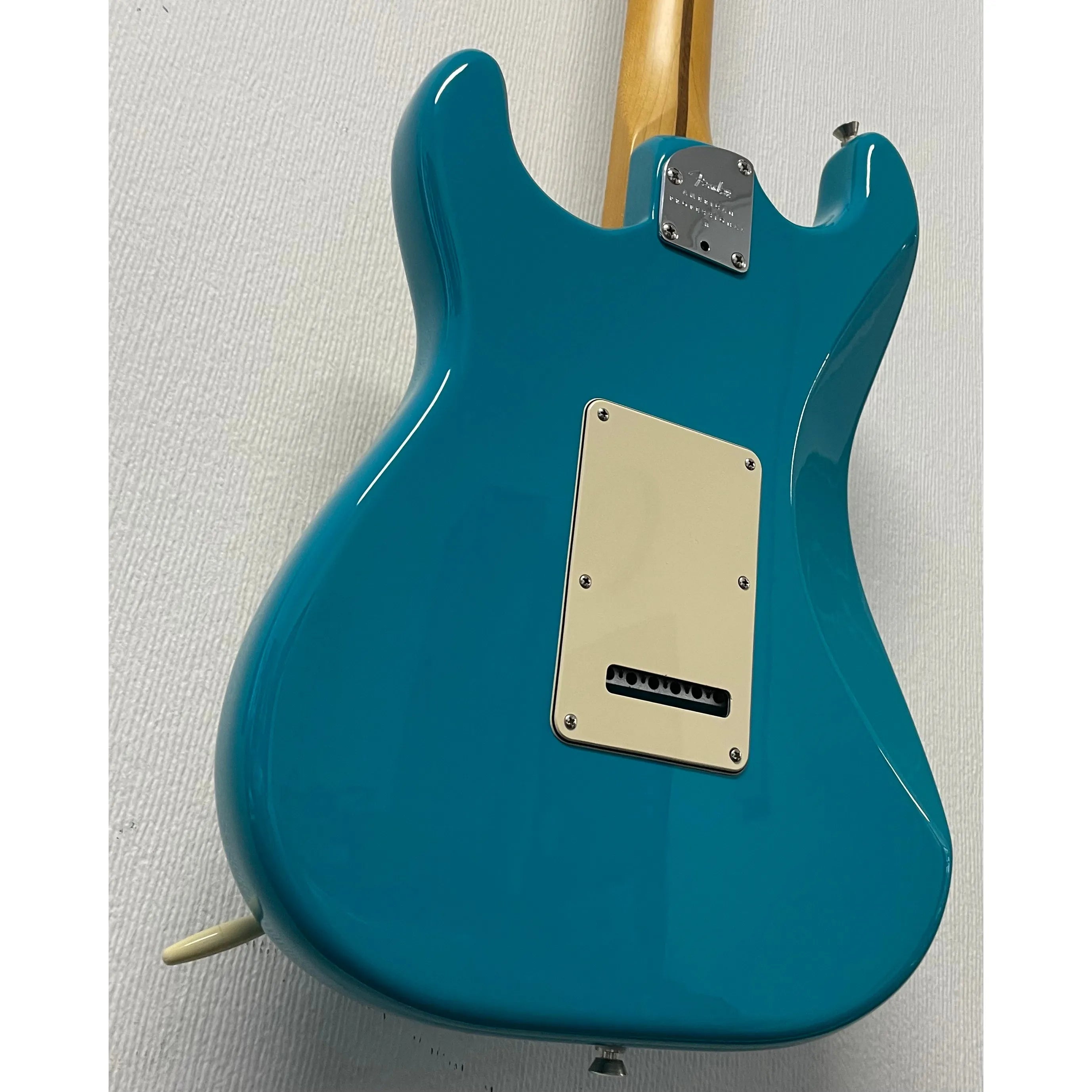 Fender American Professional II Stratocaster in Miami Blue 2022 with Gigbag Pre-Owned