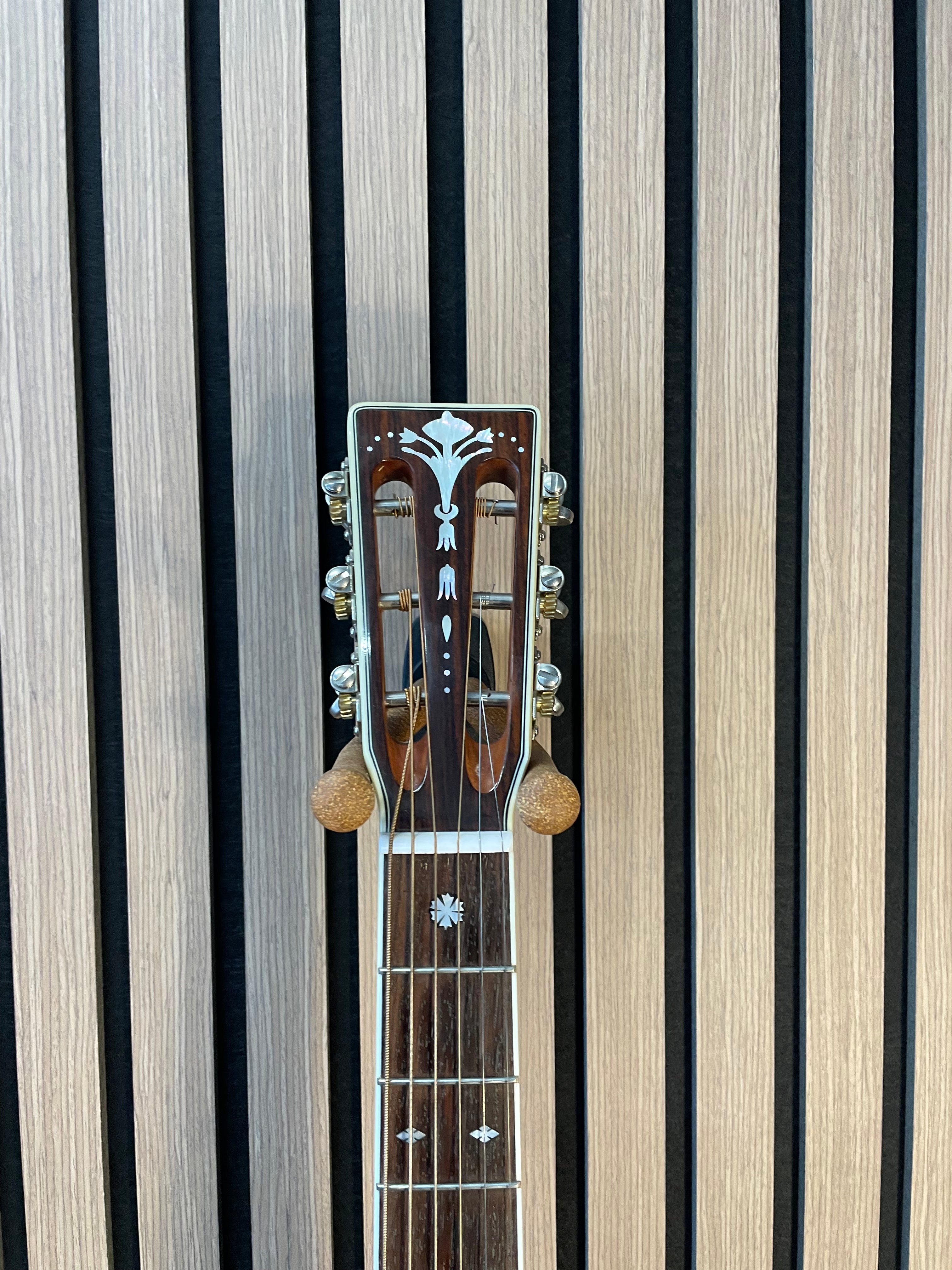 Crafter TA-050 Parlor 000M Acoustic Guitar in Natural Vintage with Gigbag Pre-Owned