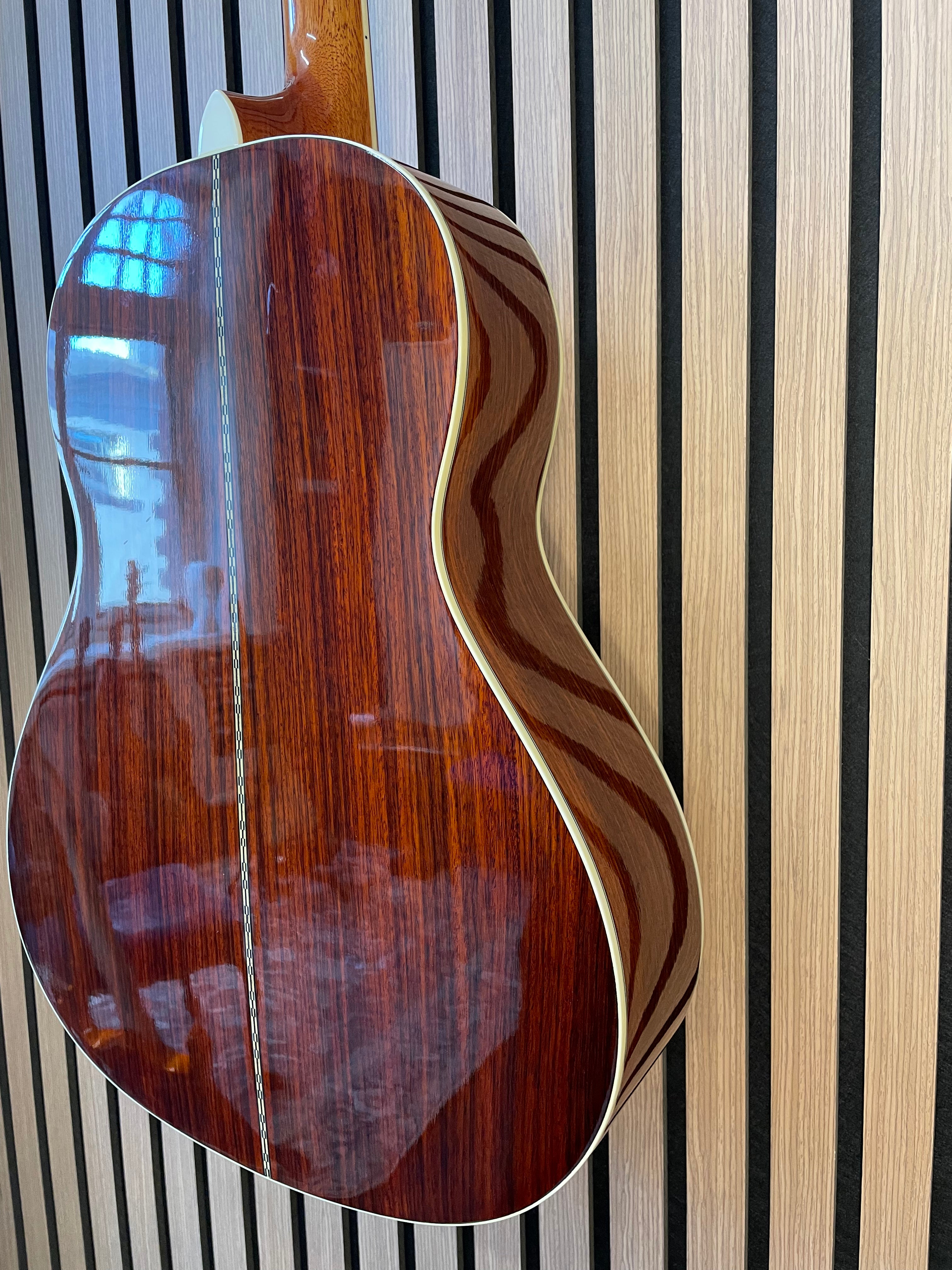 Crafter TA-050 Parlor 000M Acoustic Guitar in Natural Vintage with Gigbag Pre-Owned