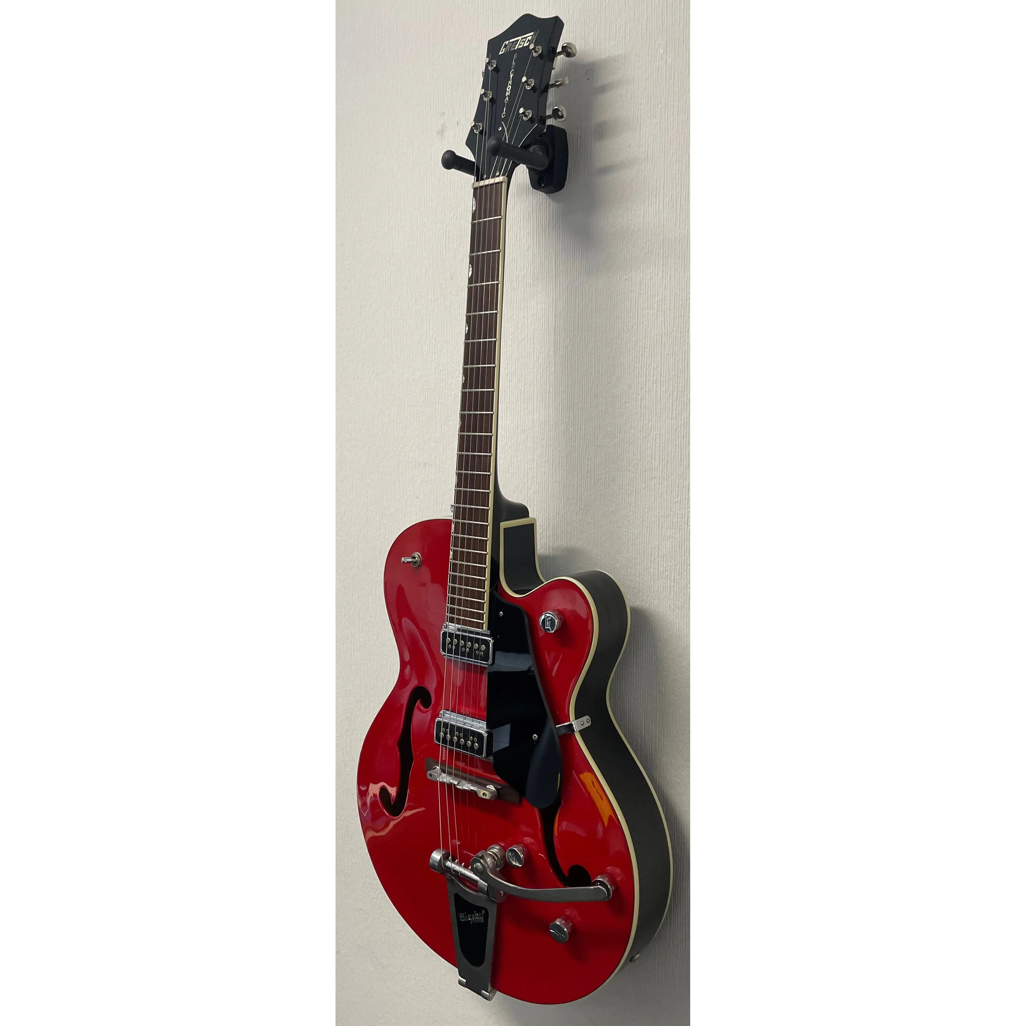 Gretsch Electromatic G5129 Hollowbody Electric Guitar 2005 in Firebird Red with Hardcase Pre-Owned