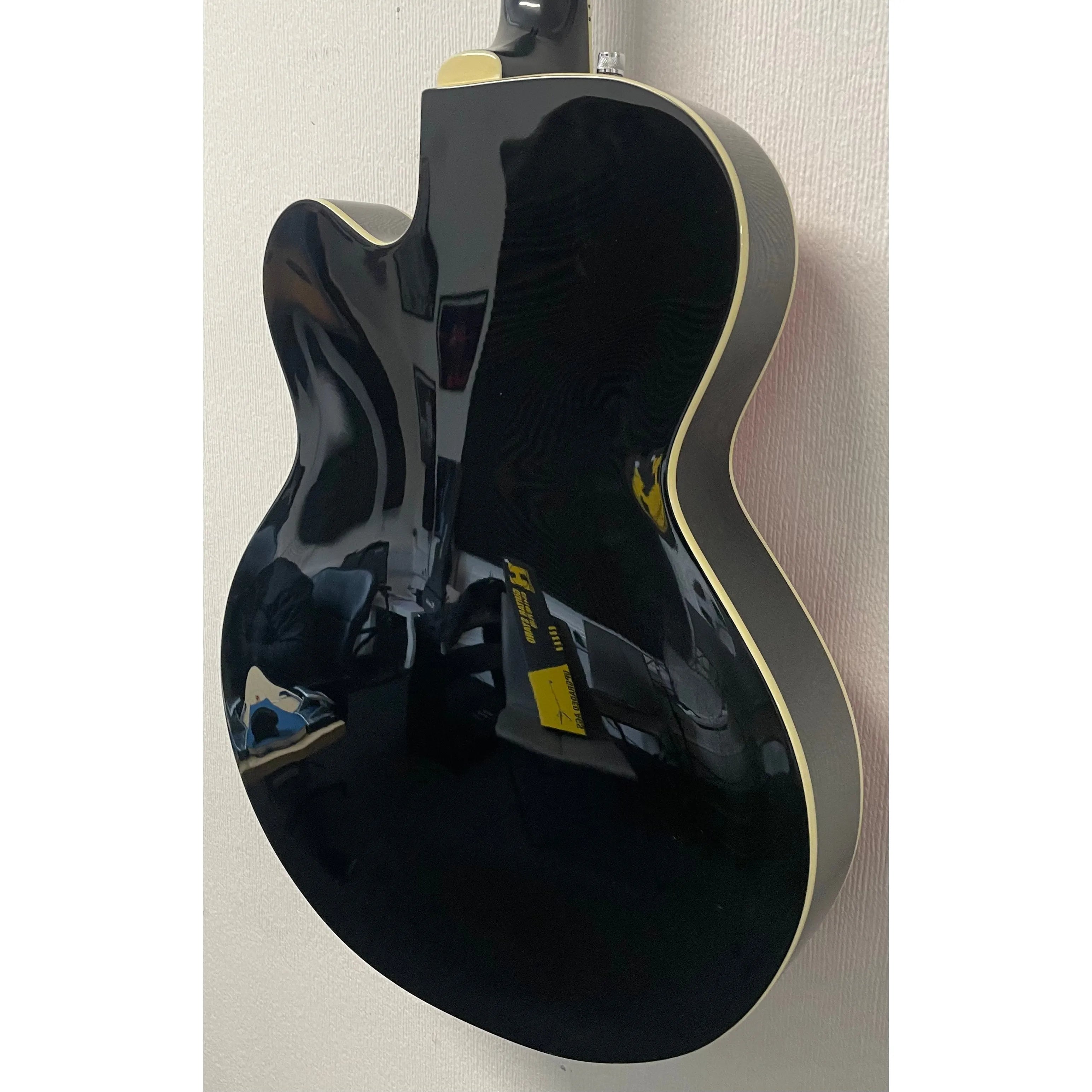 Gretsch Electromatic G5129 Hollowbody Electric Guitar 2005 in Firebird Red with Hardcase Pre-Owned