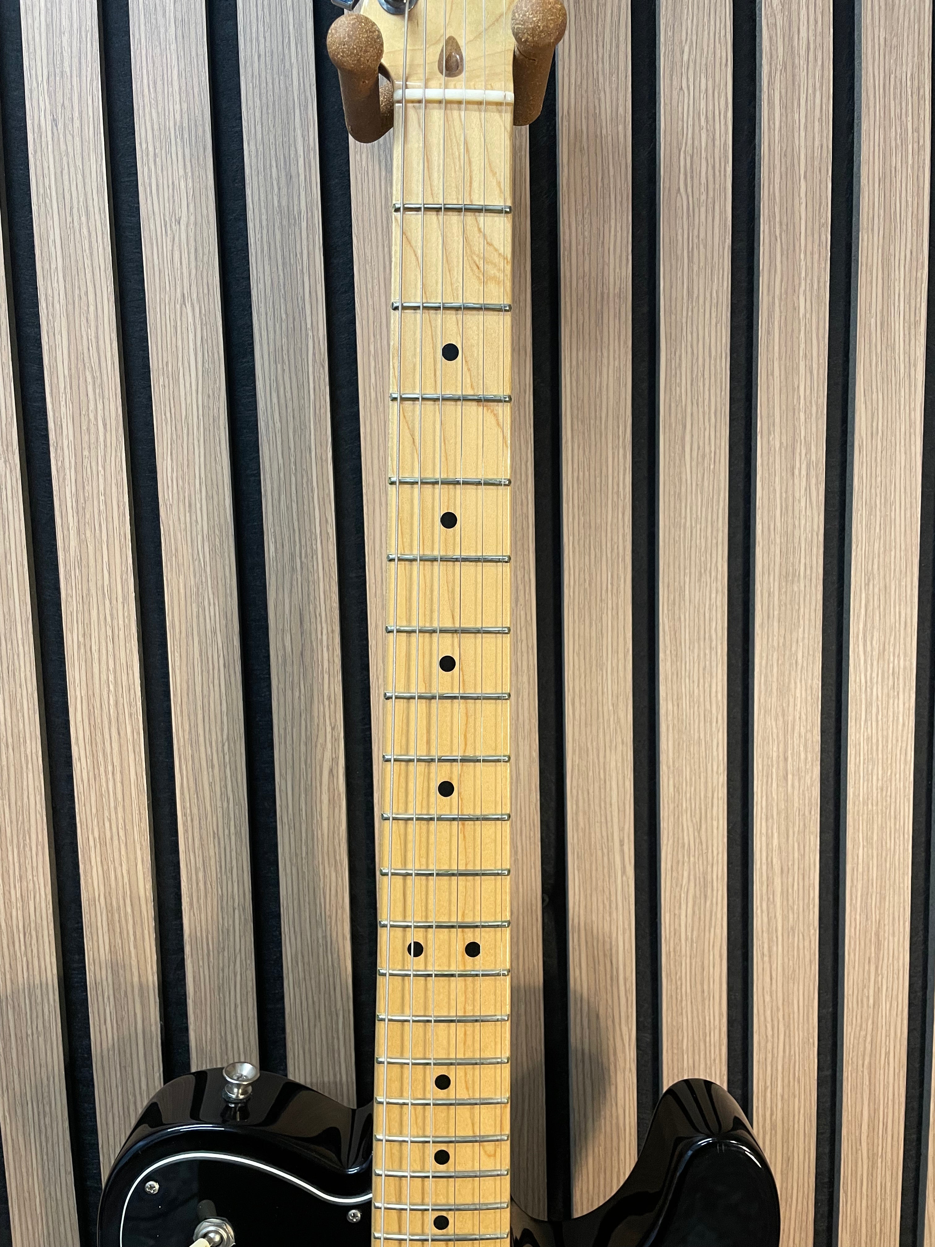 Fender American Professional Telecaster Deluxe ShawBucker in Gloss Black with Hardcase Pre-Owned