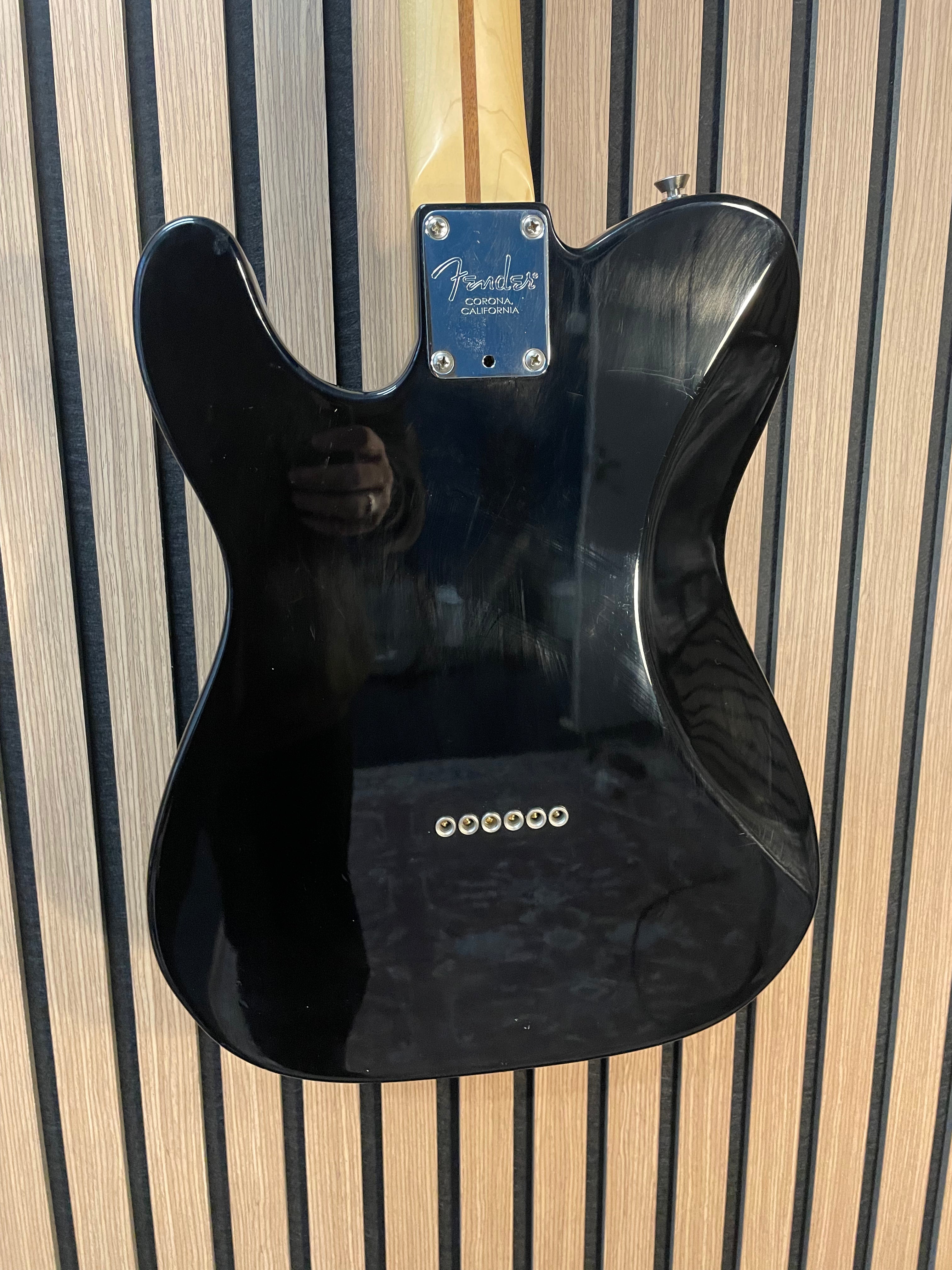 Fender American Professional Telecaster Deluxe ShawBucker in Gloss Black with Hardcase Pre-Owned