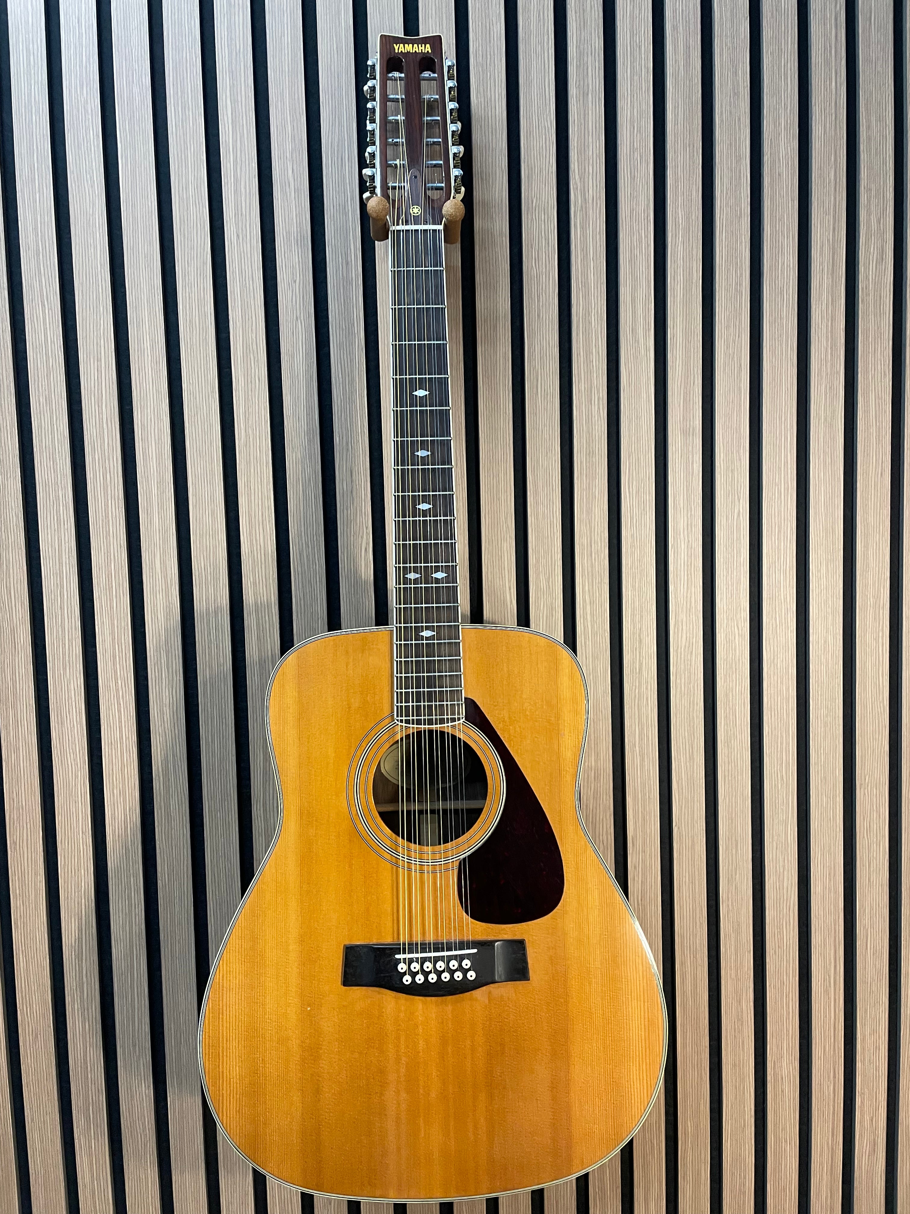 Yamaha FG-512 12 String Jumbo Dreadnought Acoustic Guitar in Natural Gloss Pre-Owned